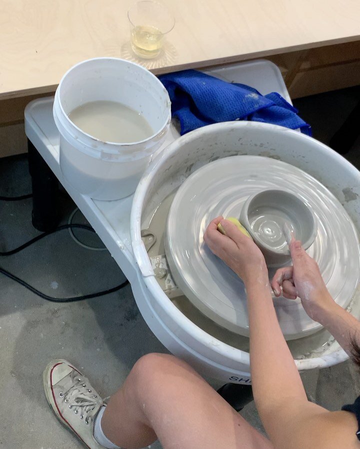 We&rsquo;re hosting a Sunday Night Throwdown July 25th 🌀
Join us from 5-7pm to try you hand at the #pottery wheel. 

$85/person w/ all materials included 🌀 BYOB 

Visit yarostudios.com to sign up!