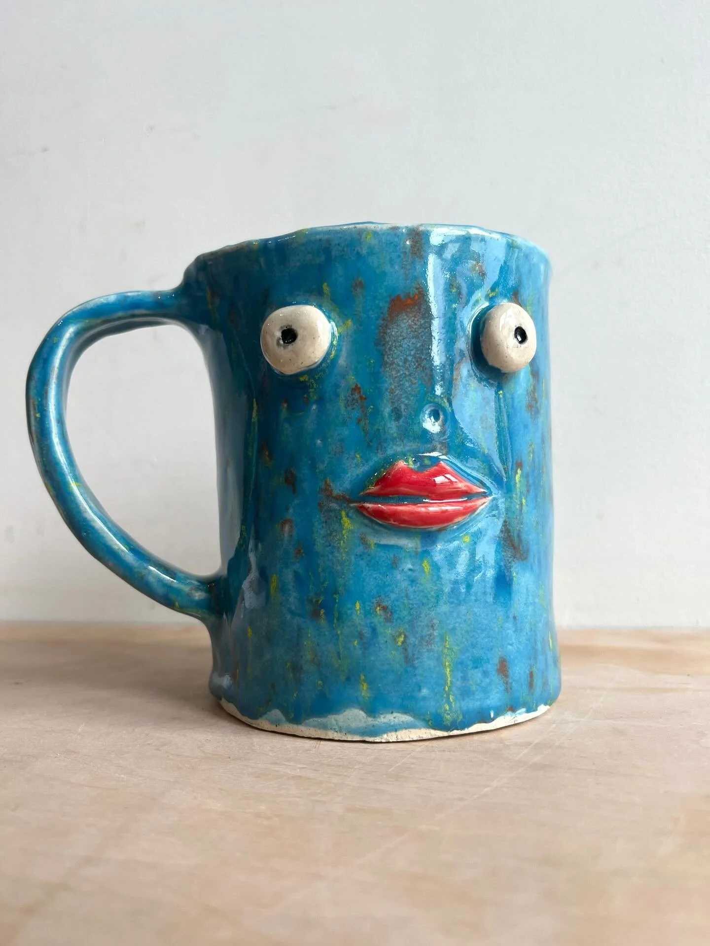 🫶 Kiln Crushes 🫶
 This week&rsquo;s selection comes from your very own @matt_kedzierski who unloaded these babes from the kiln and immediately started swooning 💞 

&ldquo;Most people put a foot on their pieces, but this is the first time I&rsquo;v
