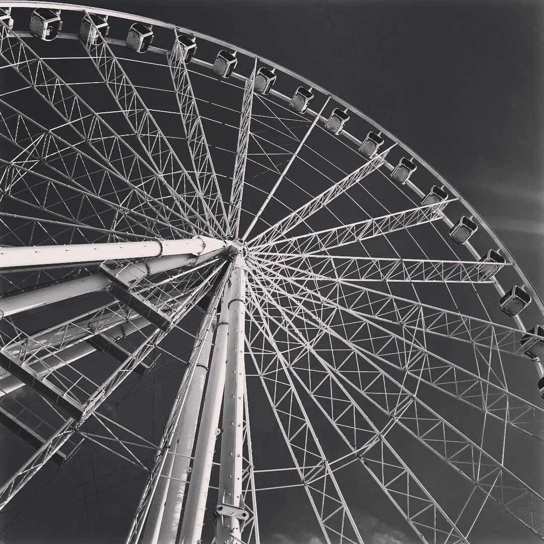 Thanks 2018, you were quit a ride. Looking forward to 2019. .
.
.
.
#throwback #abudhabi #bnw_captures #bnw_greatshots #instablackandwhite #bnwphotography #visitabudhabi #marinaeye #traveller #perspectivephotography #exploretocreate #passport #playgr