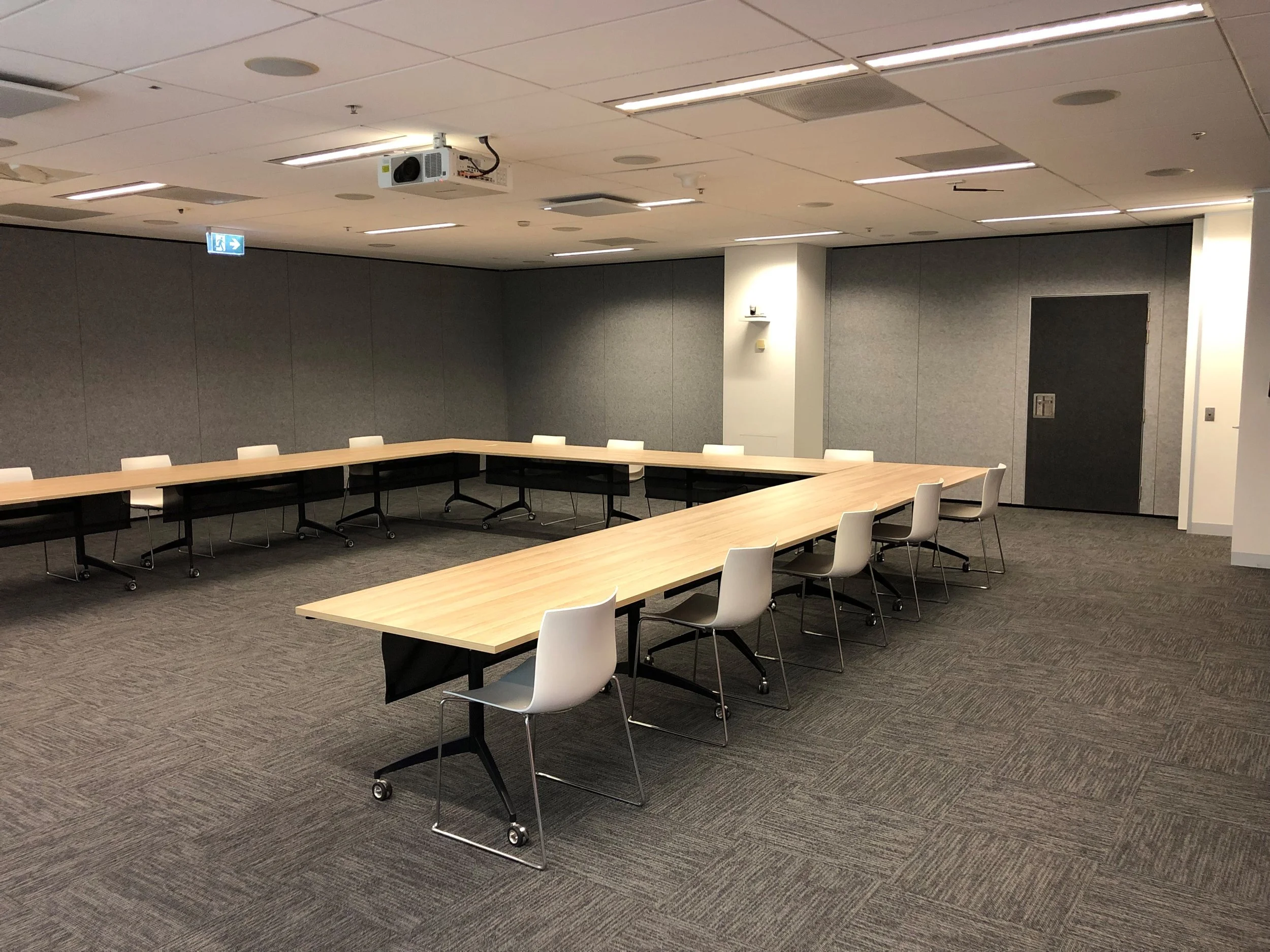 PM&C Operable Walls