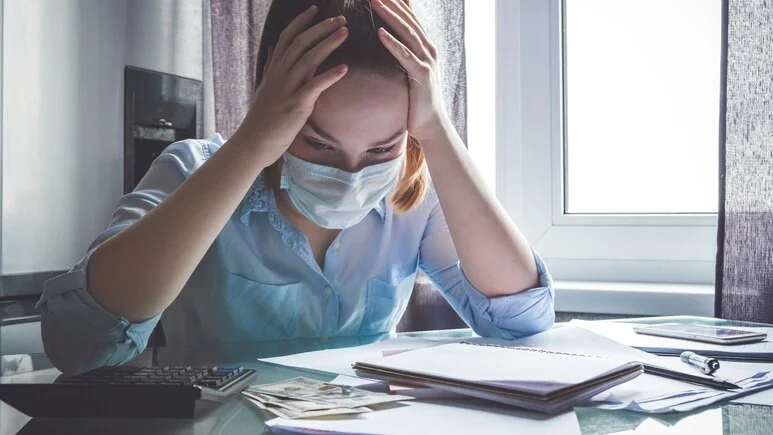 WFH Sampai Kapan? Warga Sudah Mulai Bosan di Rumah