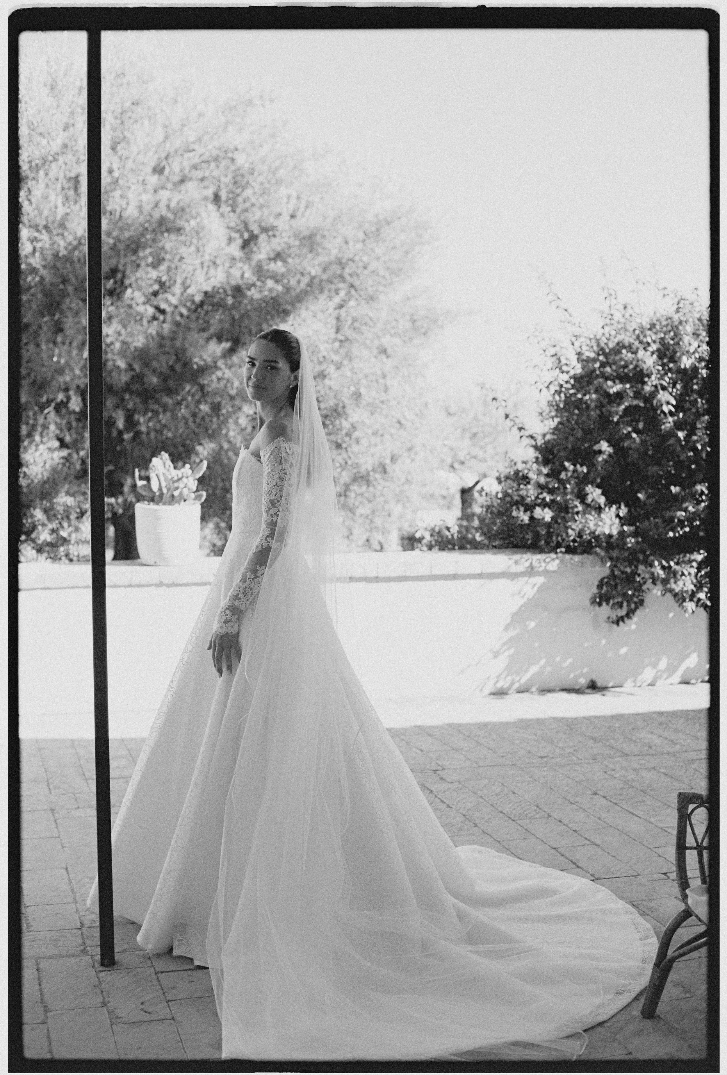 196278632-R1-18-19A.jpg
