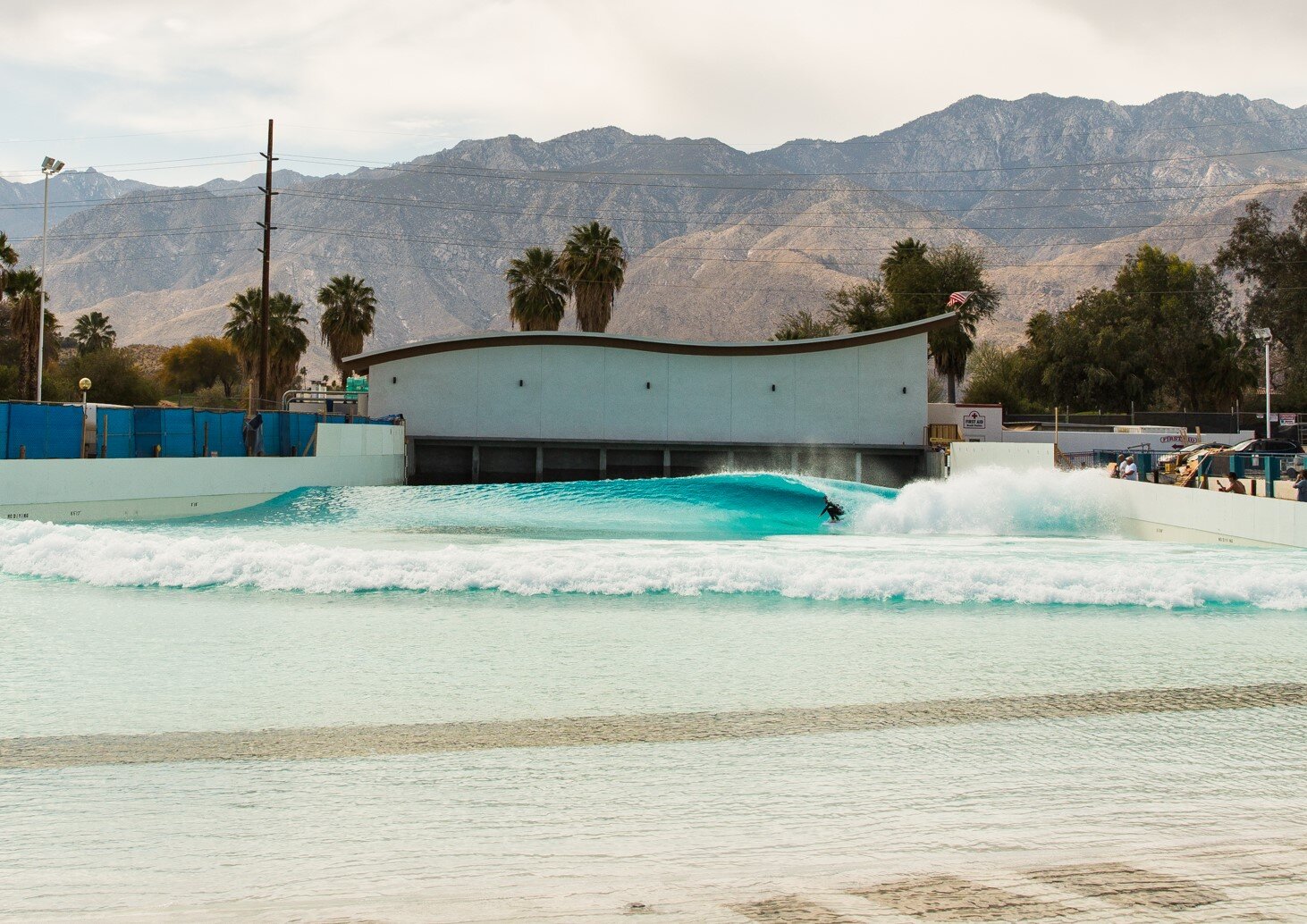 Surfskate Wave