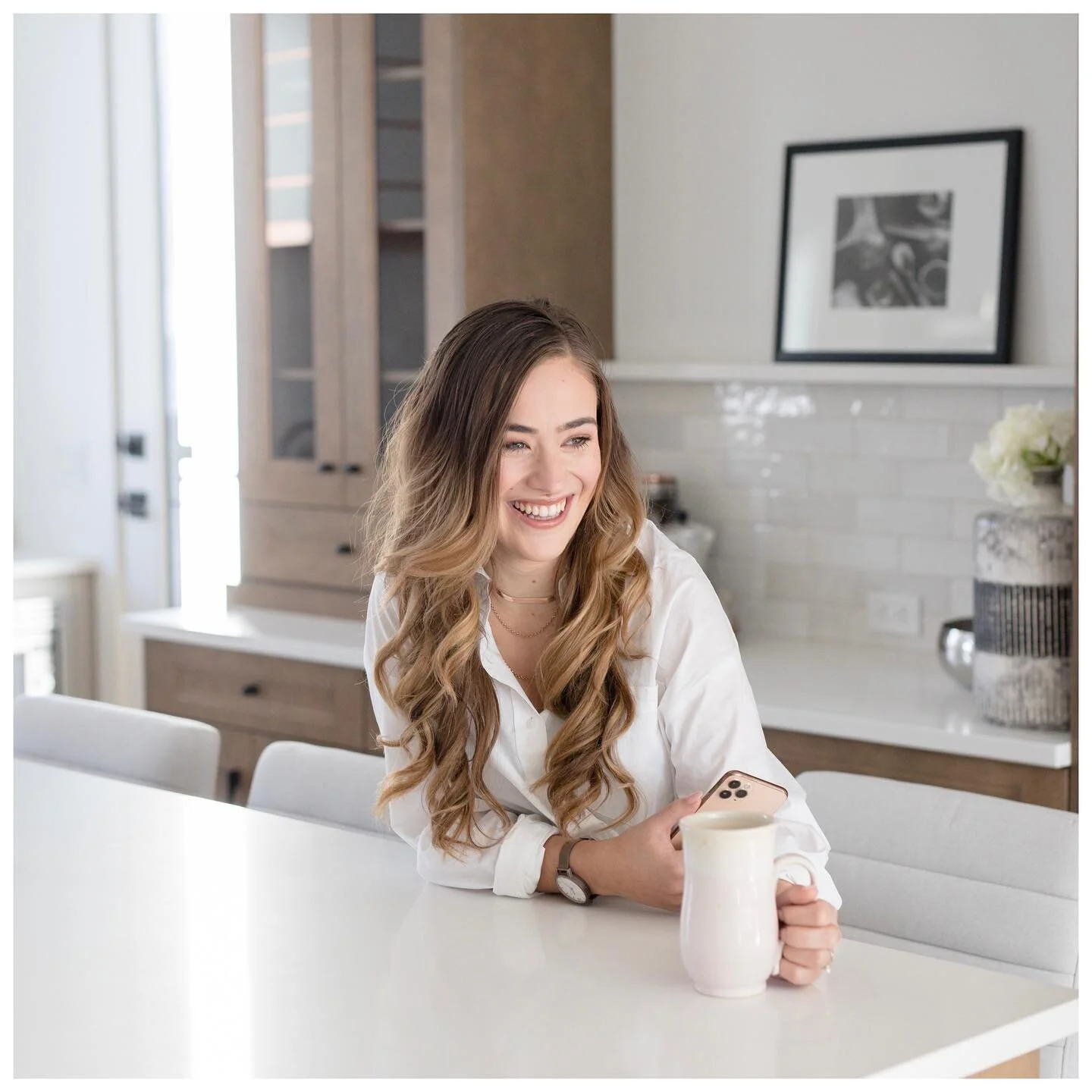 // Weekend to-do list //
&bull;
- Plan Meetings
- Pay Bills
- Write 3 Blog Posts
- Write Email Newsletter 
- Shoot Content
- Edit, Edit, Edit
&bull;
Reality:
- Ate Mini Eggs
- Scrolled Instagram
- Drank Coffee

#cadbury #cadburyminieggs