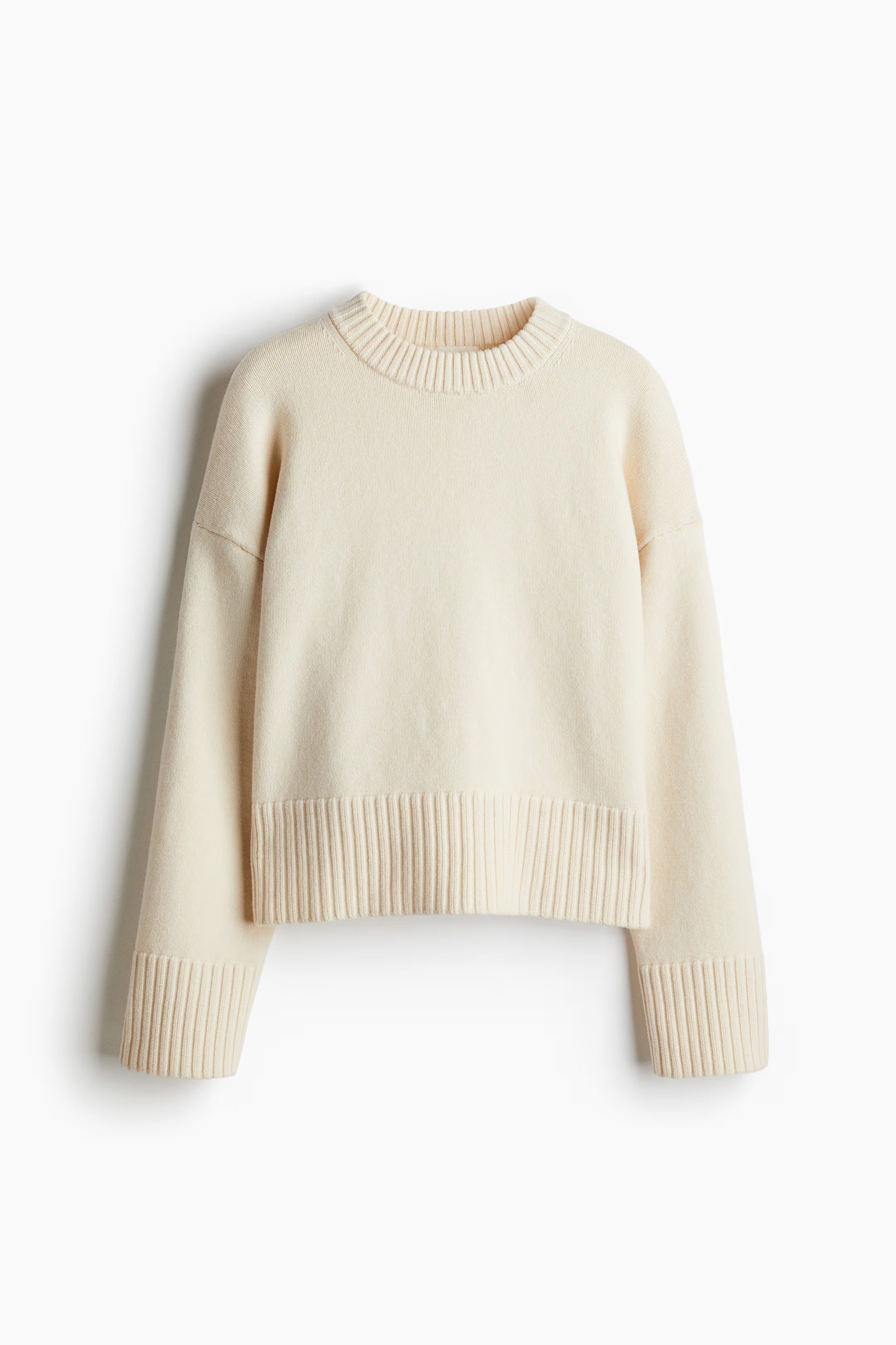 Cream Sweater HM25