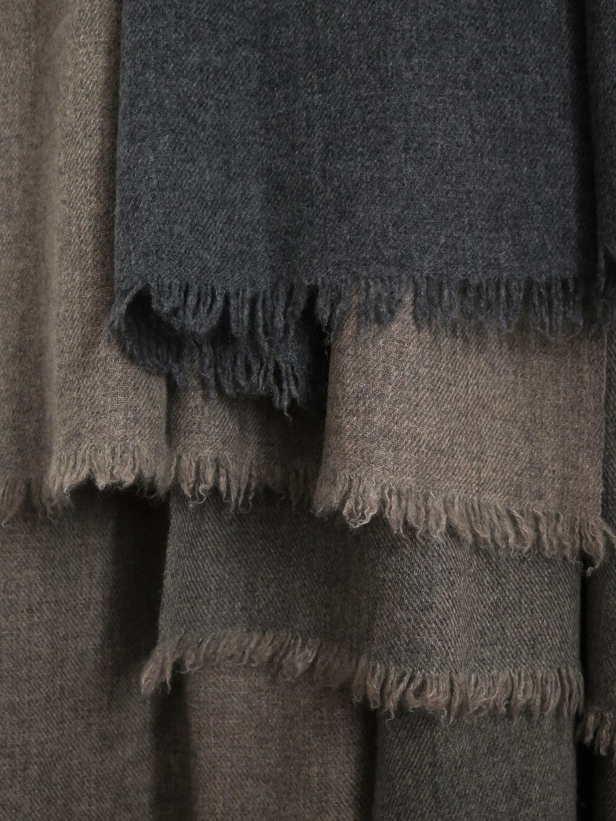 100% Cashmere Shawl  | + Colours