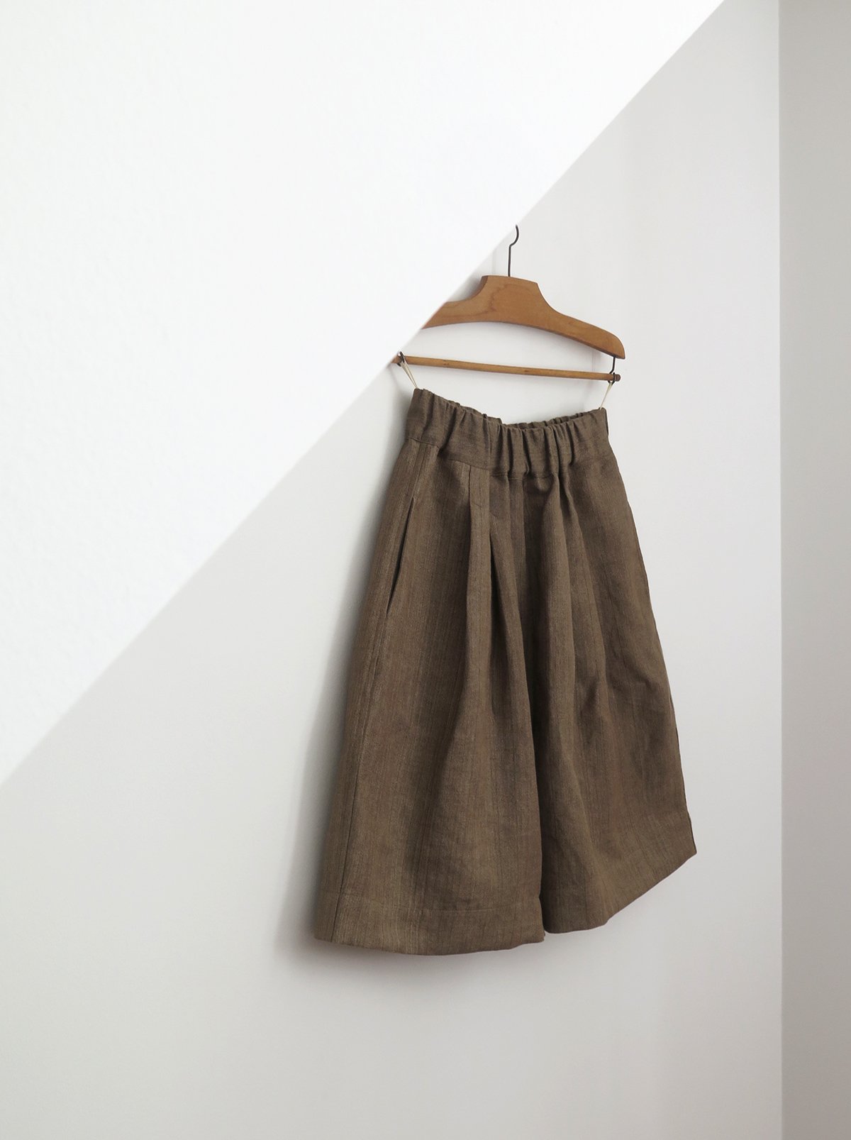 ZW Brown Linen B Shorts