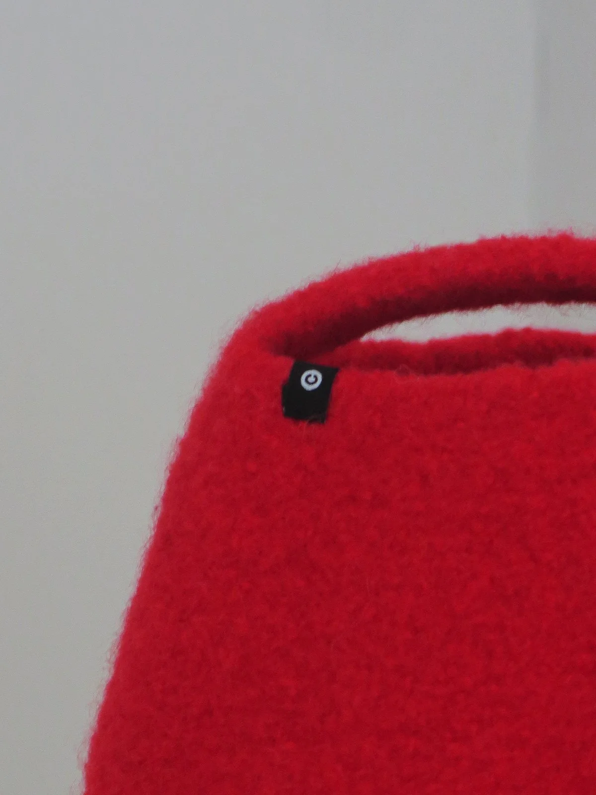 W_CT_LONG STRAP_SCARLET_1.jpg