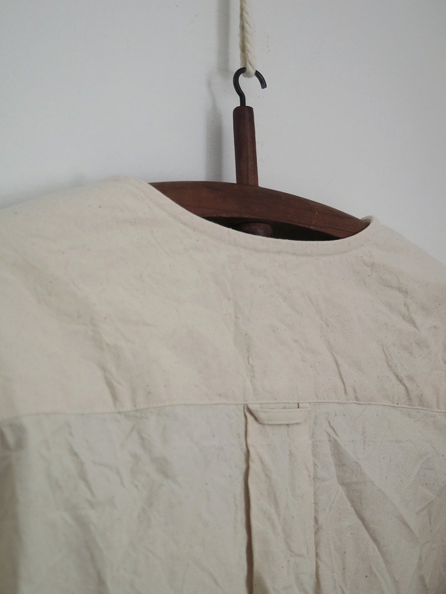 W_MATKA_LIGHT CANVAS CROPPED SHIRT_5.jpg