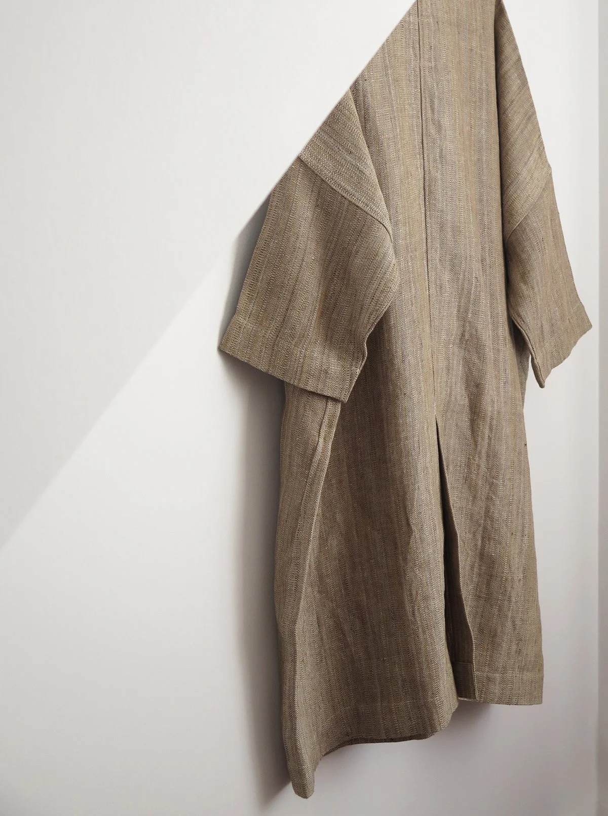 W_MATKA_FOREST HEAVY LINEN OVERSIZED DUSTER_9.jpg