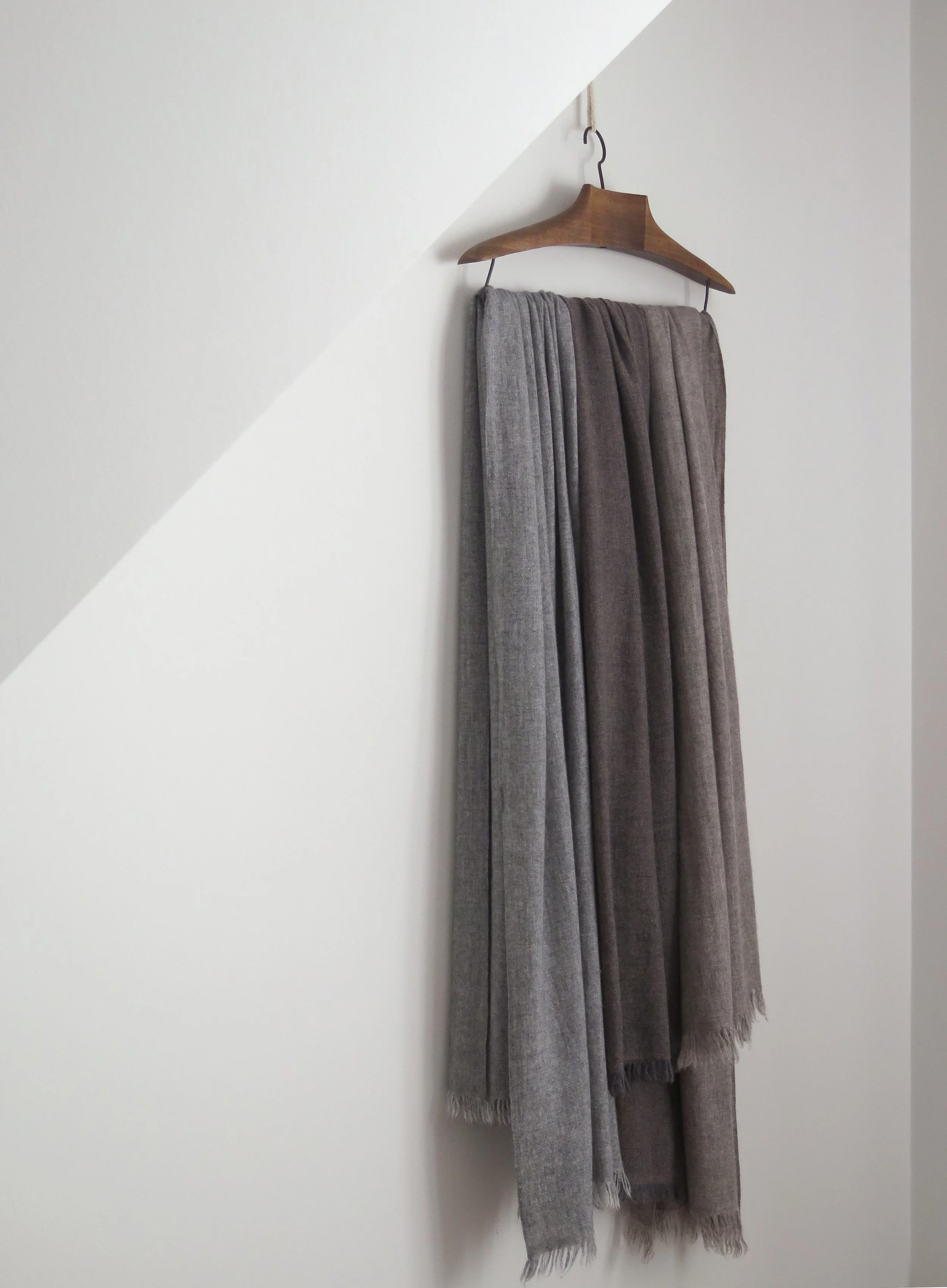 W_MATKA_CASHMERE SHAWL_8.jpg