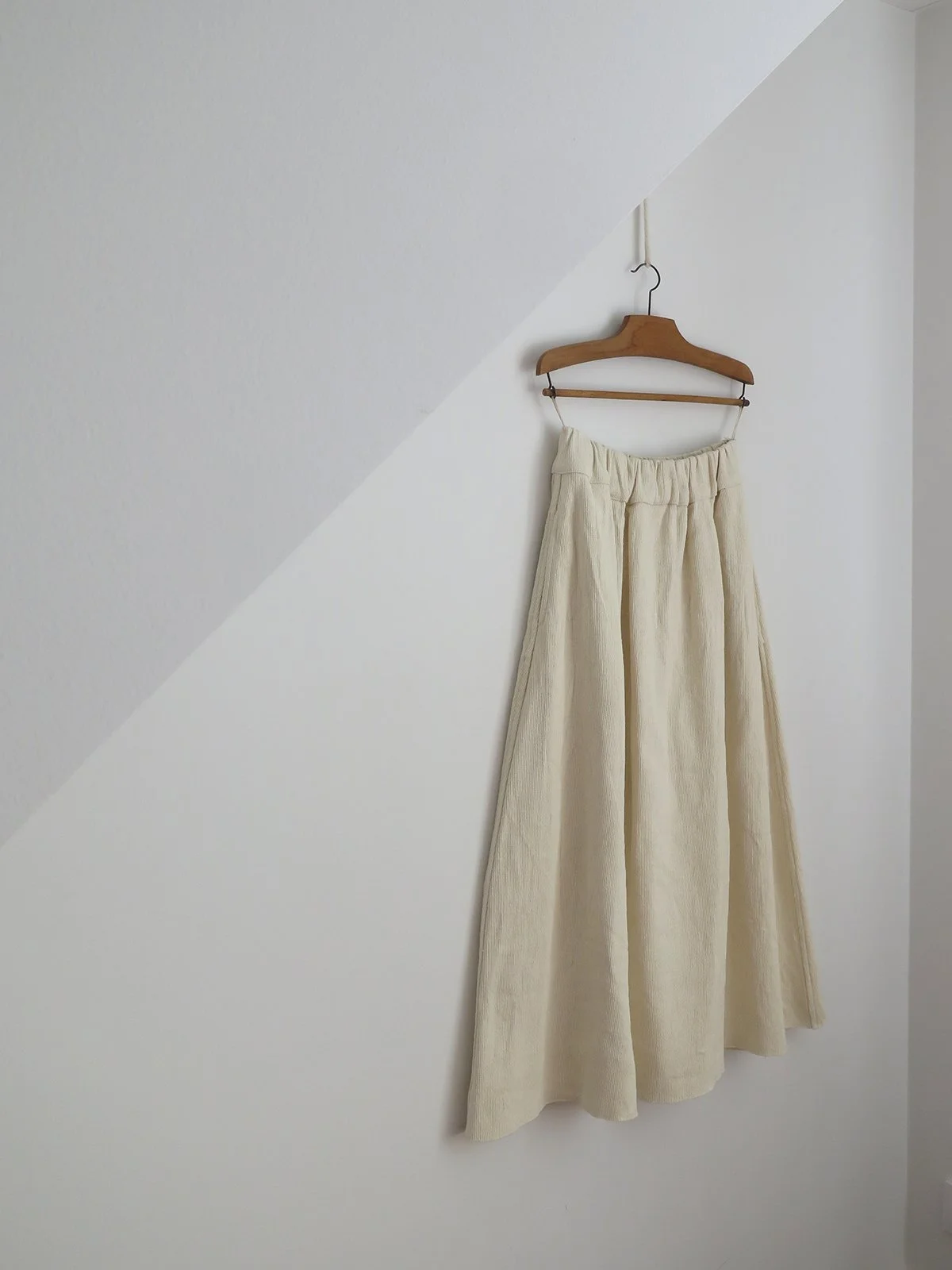 W_MATKA_HEAVY TEXTURED COTTON SKIRT_1.jpg