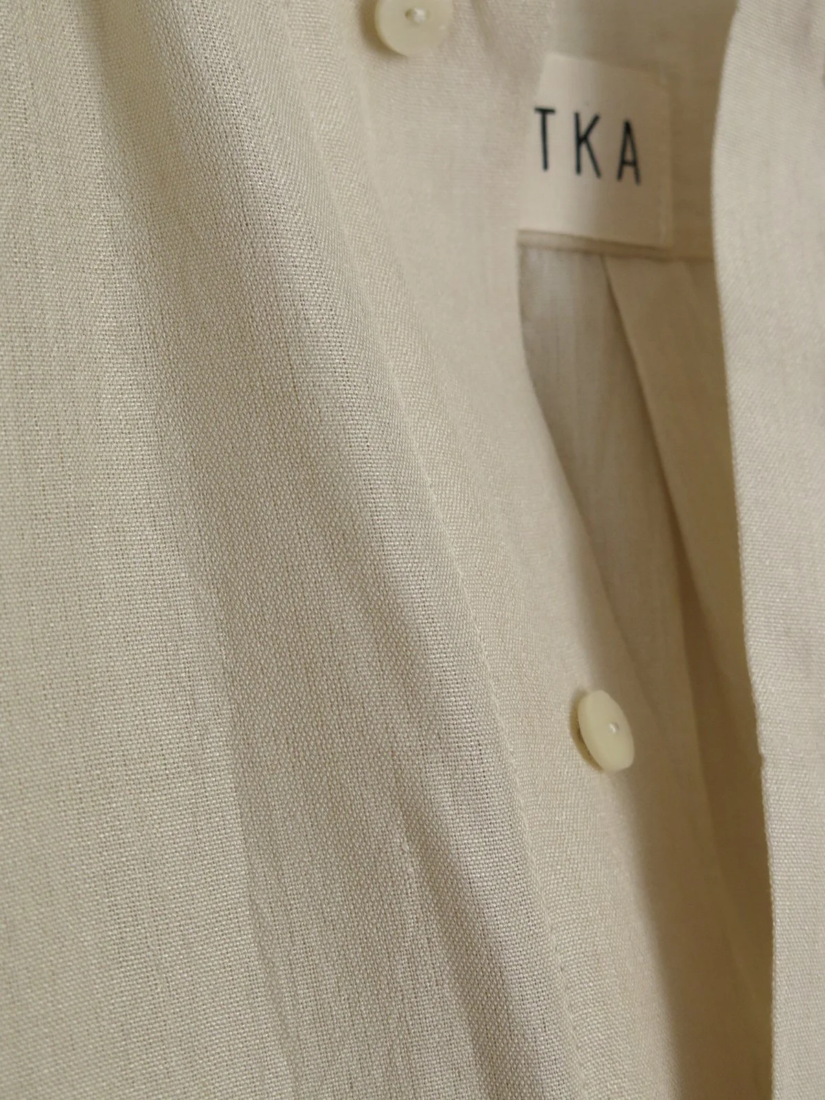 W_MATKA_CHINESE SILK CROPPED SHIRT_3.jpg