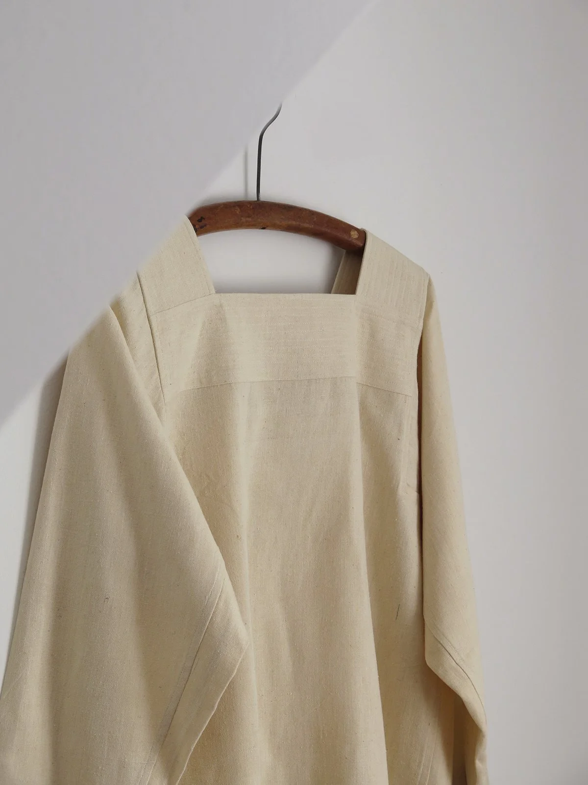 W_MATKA_IVORY SILK SQUARE TOP_7.jpg