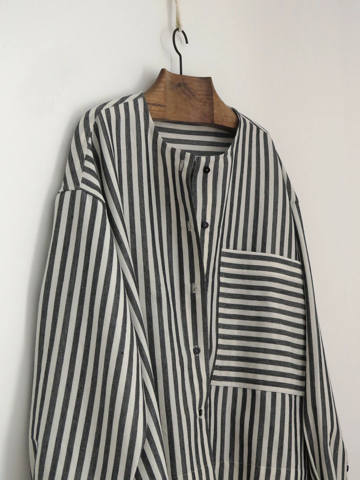 W_MATKA_STRIPED WC CROPPED SHIRT_6.jpg