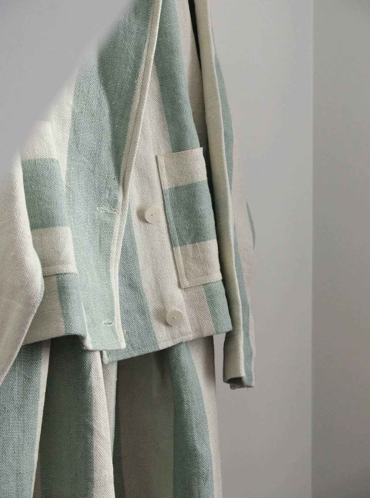 W_STRIPED HEAVY LINEN SET_17.jpg