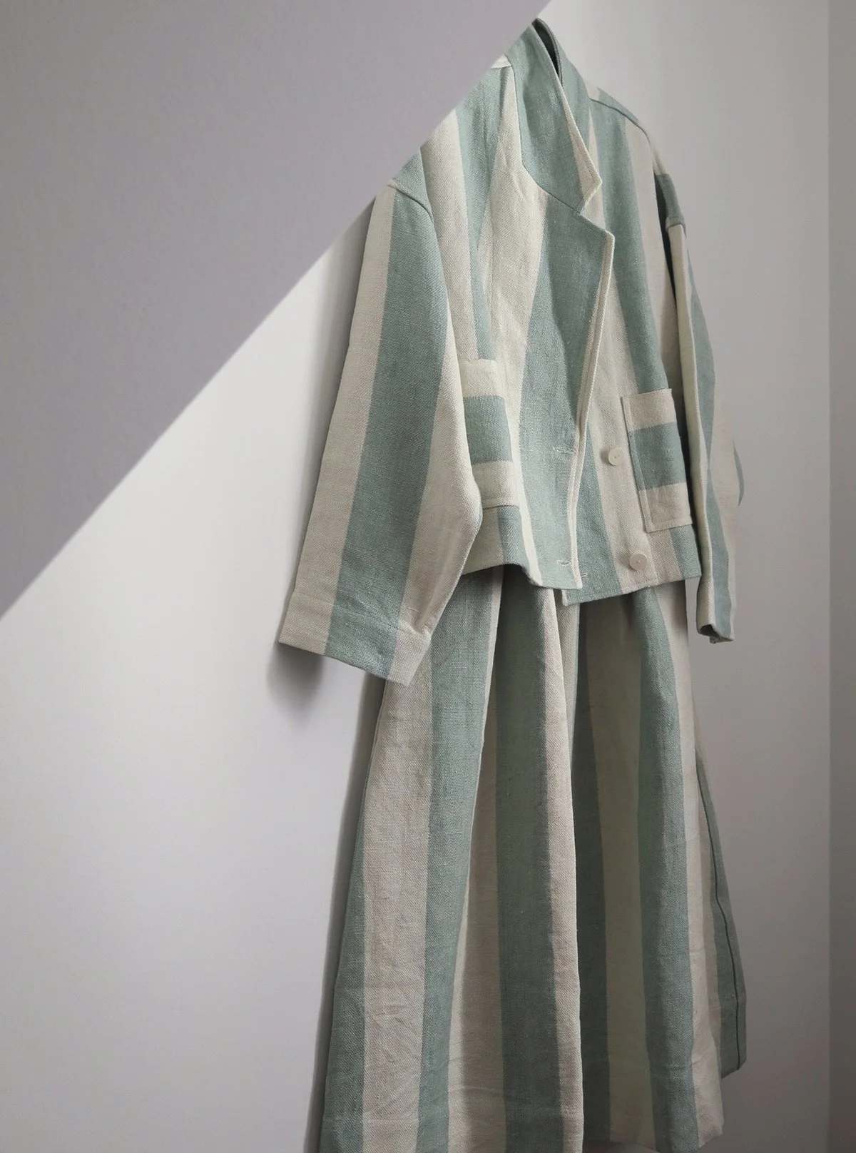 W_STRIPED HEAVY LINEN SET_20.jpg
