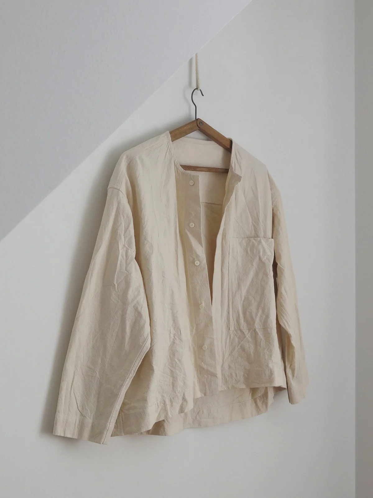 W_MATKA_LC CROPPED COLLARLESS SHIRT_4.jpg