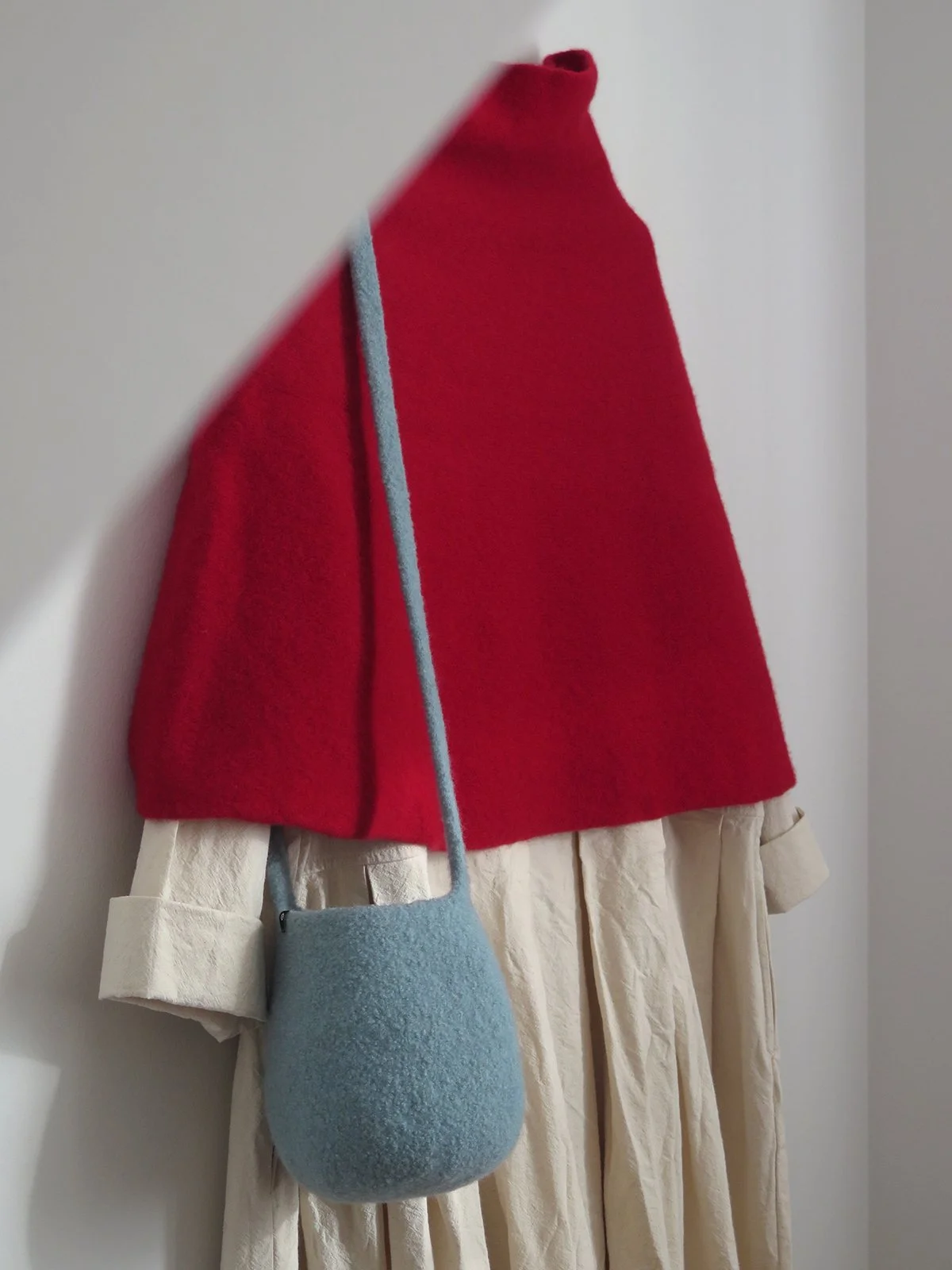 W_CT_HALF NECK PONCHO_DUBONNET_7.jpg