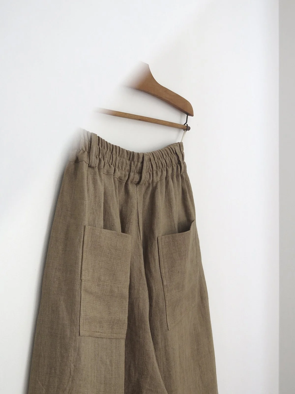 W_MATKA_BROWN OLIVE LINEN TROUSERS_6.jpg