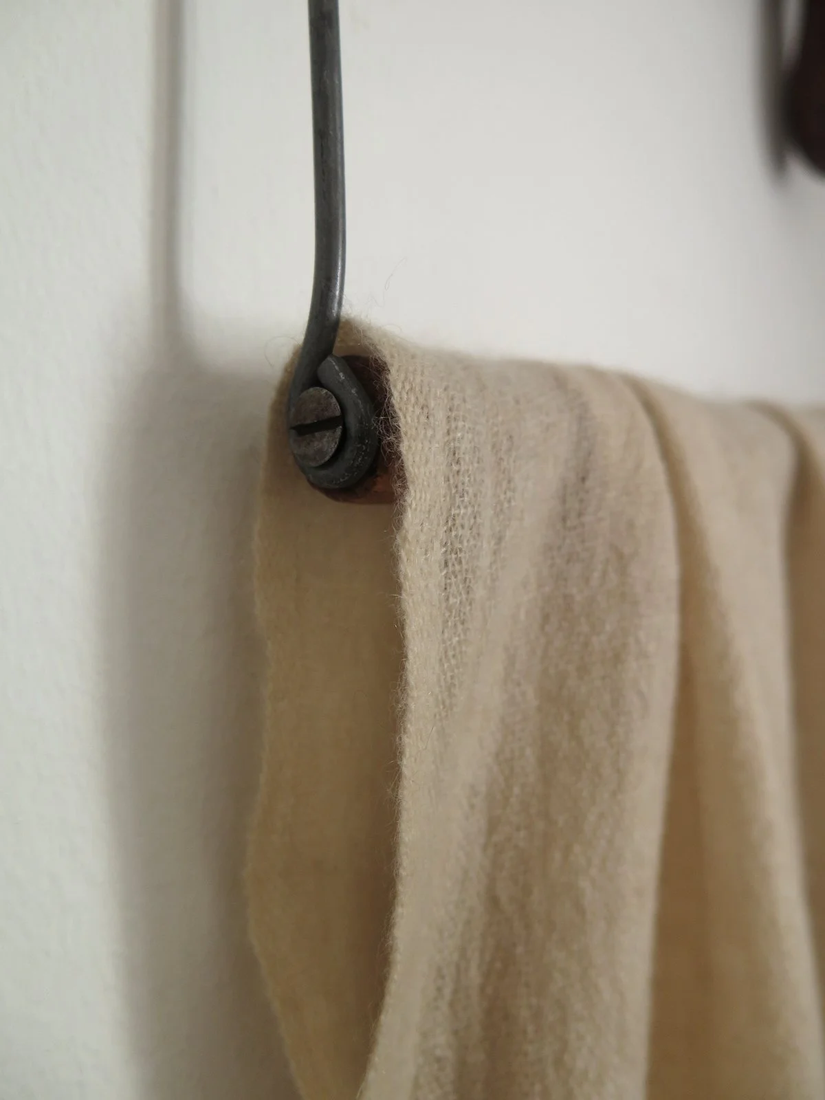 W_MATKA_CASHMERE SHAWL_IVORY_4.jpg