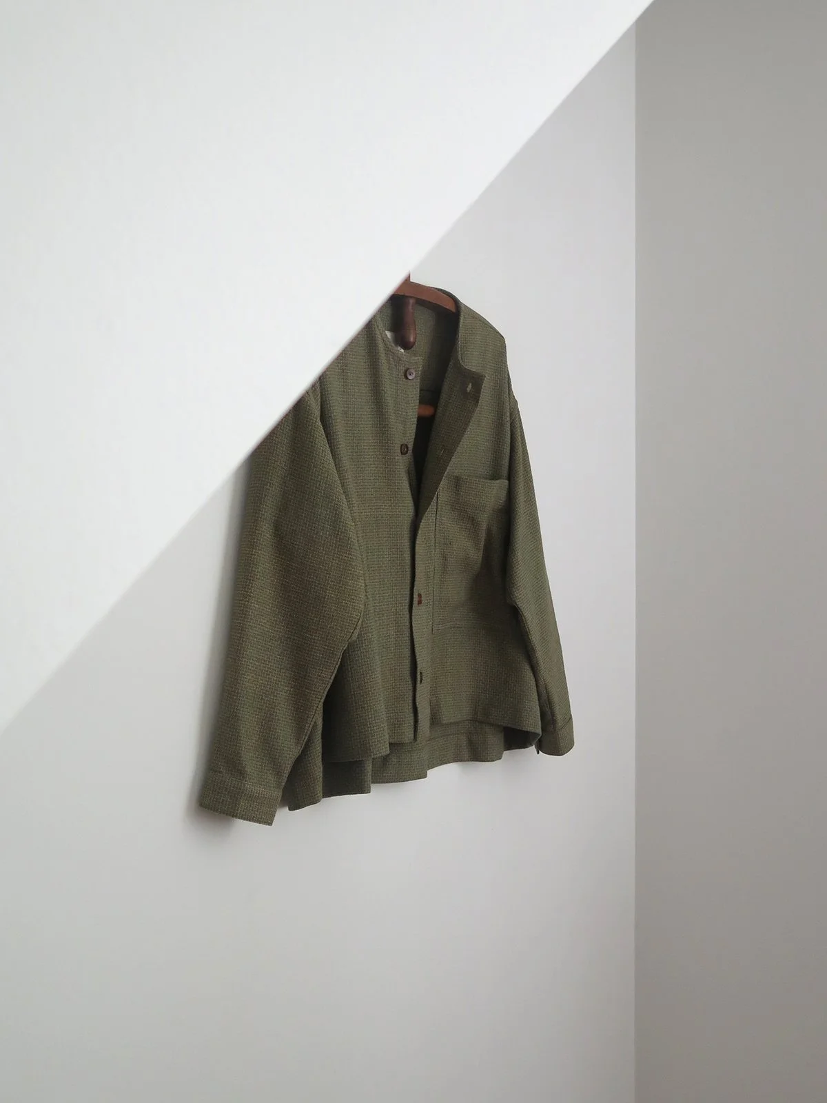 W_MATKA_HIGHLAND SILK CROPPED SHIRT_INSIDE_1.jpg