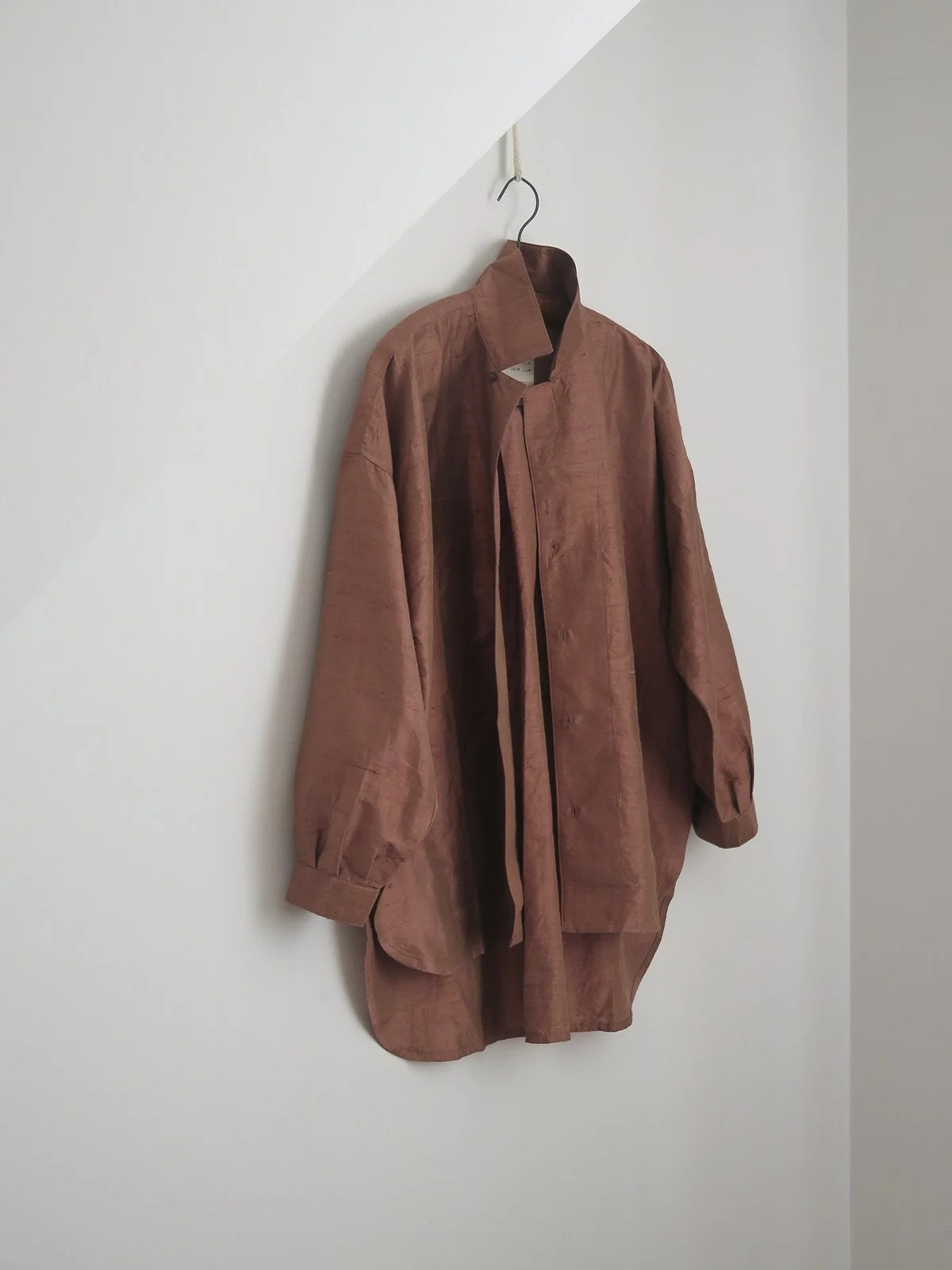 W_MATKA_DUPION SILK PAINTER'S SHIRT_1.jpg