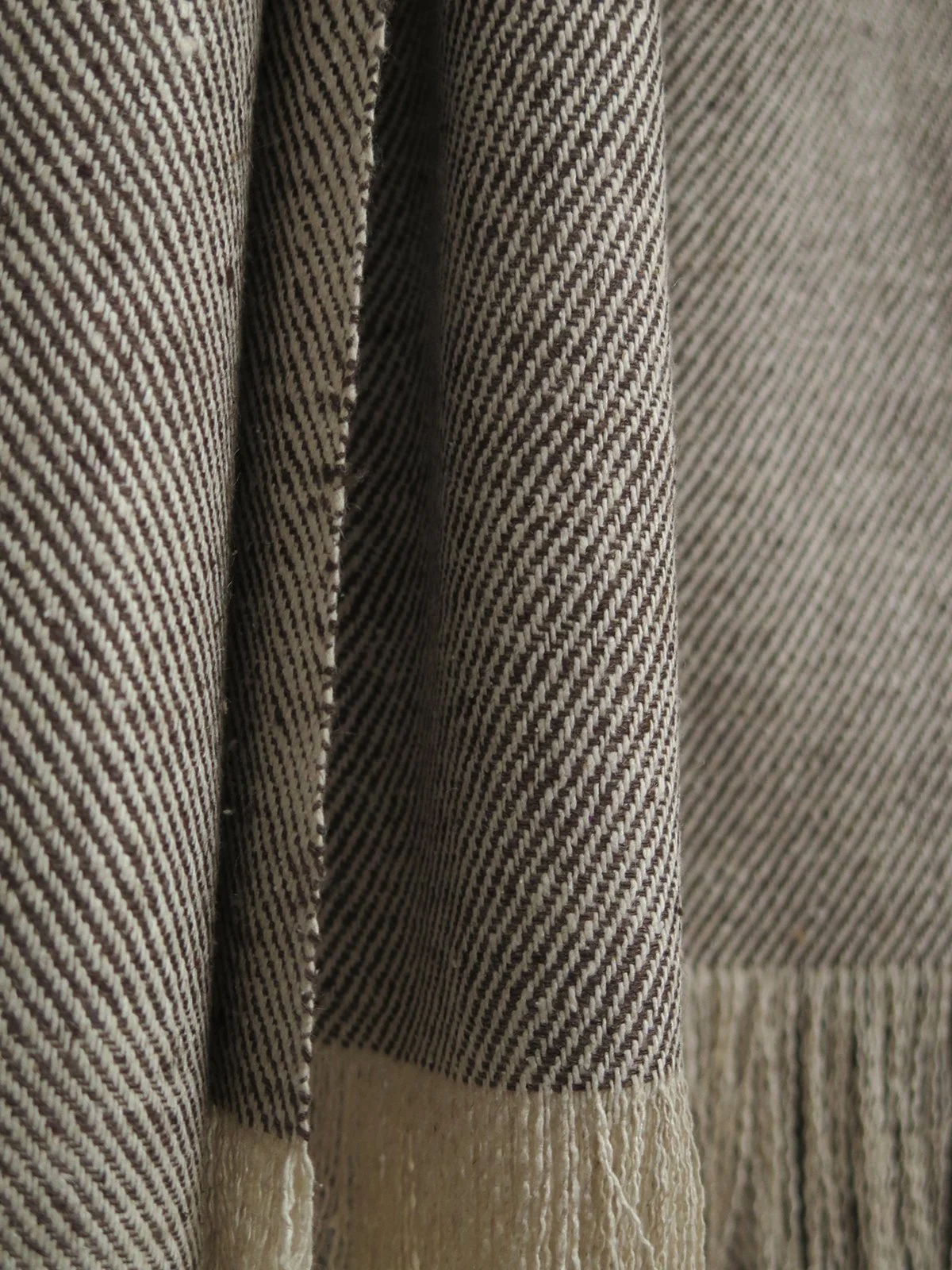 W_MATKA_TWILL SILK THROW_2.jpg