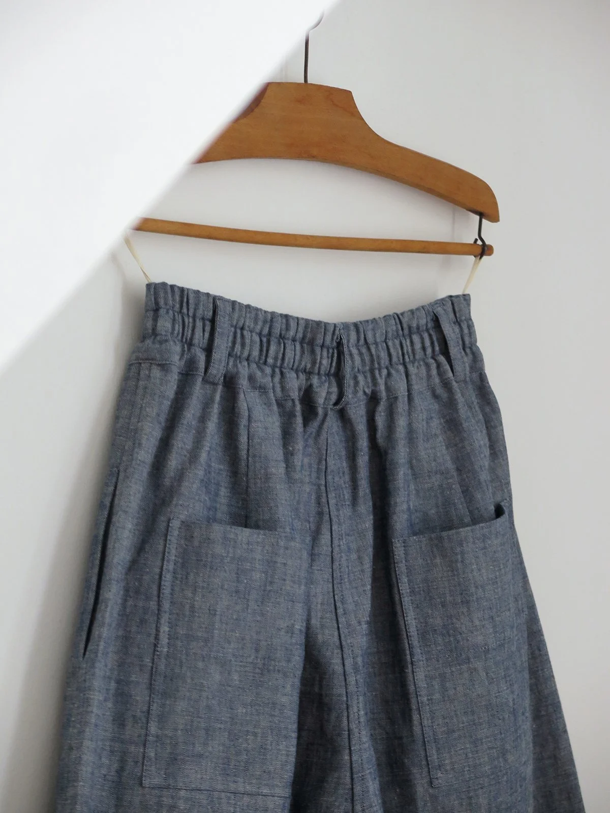 W_MATKA_LINEN CHAMBRAY MAXI TROUSERS 4_9.jpg