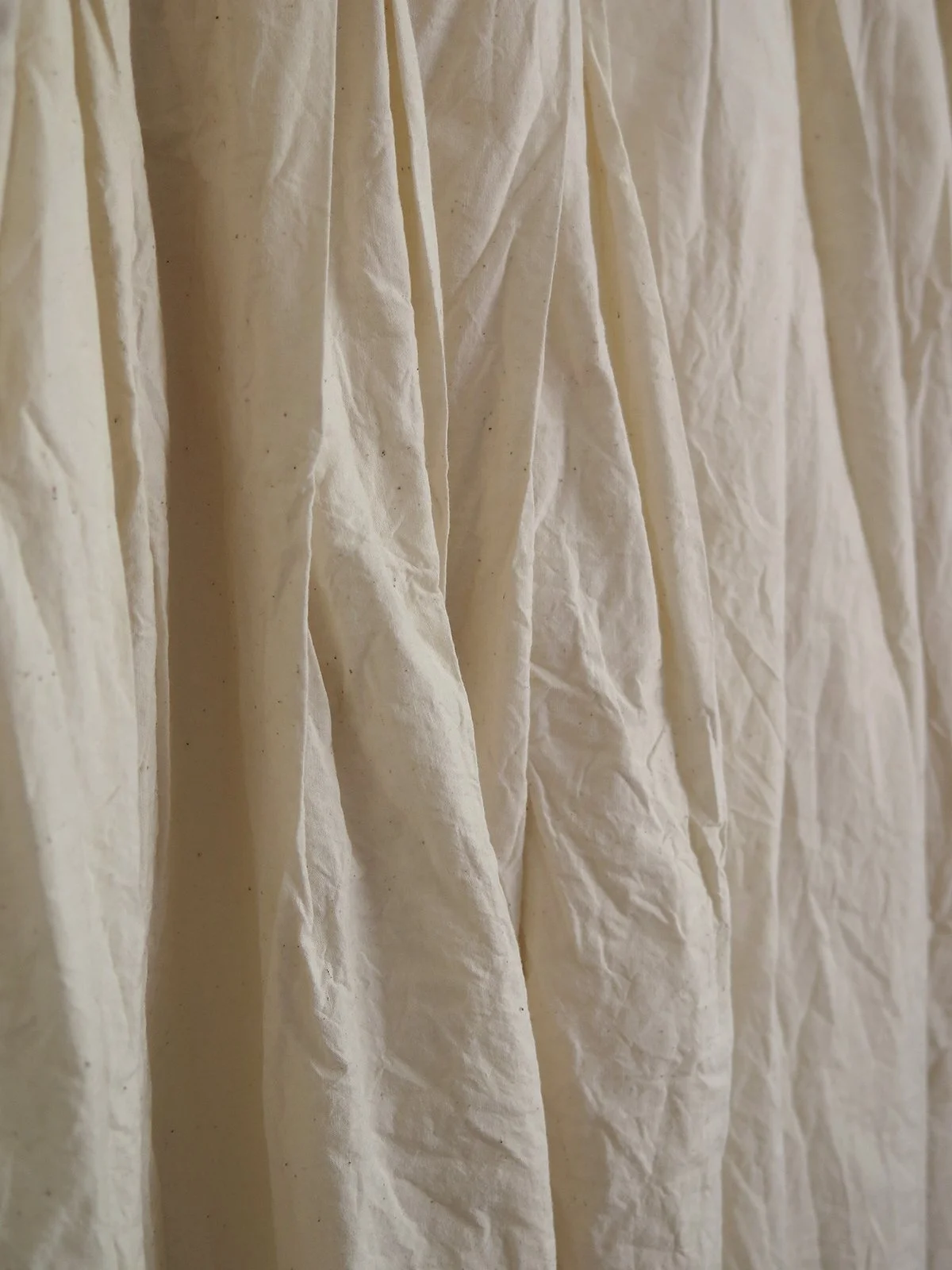W_MATKA_LIGHT COTTON MAXI BOX PLEATED DRESS_4.jpg