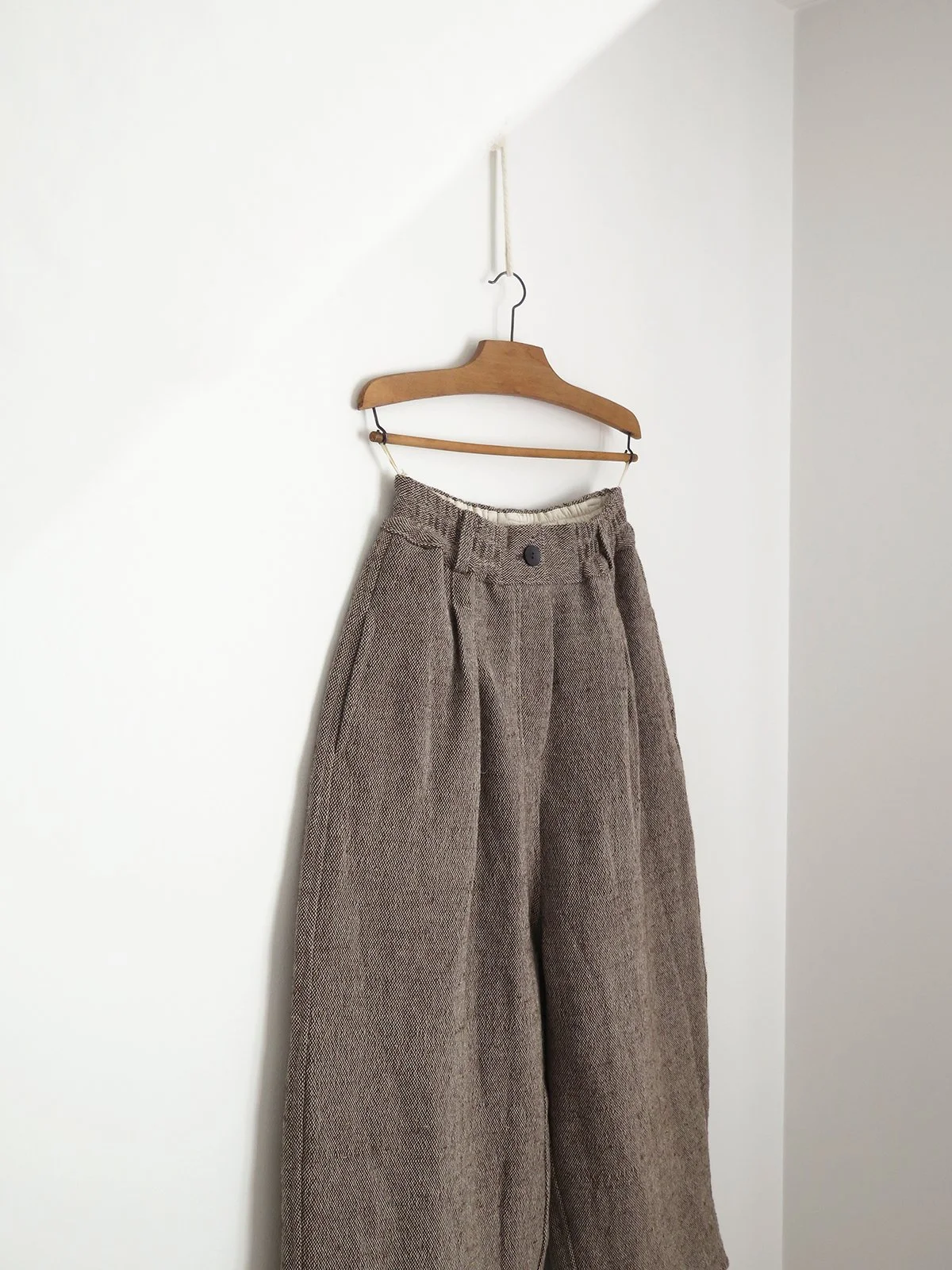 W_MATKA_RUSTIC WOOL TROUSERS_2.jpg