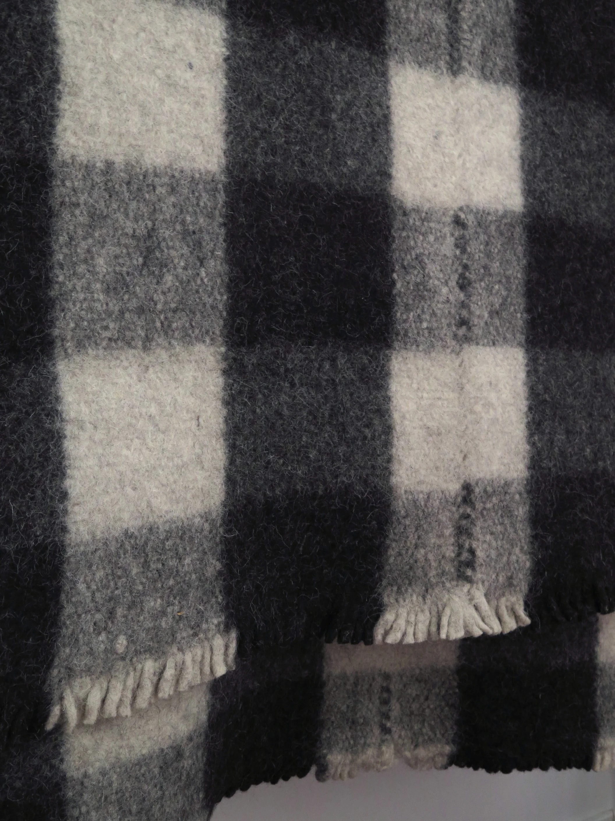 W_MATKA_RADHI RUG_PLAID_10.jpg
