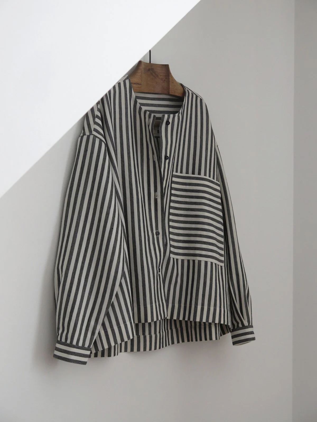 W_MATKA_STRIPED WC CROPPED SHIRT_1.jpg