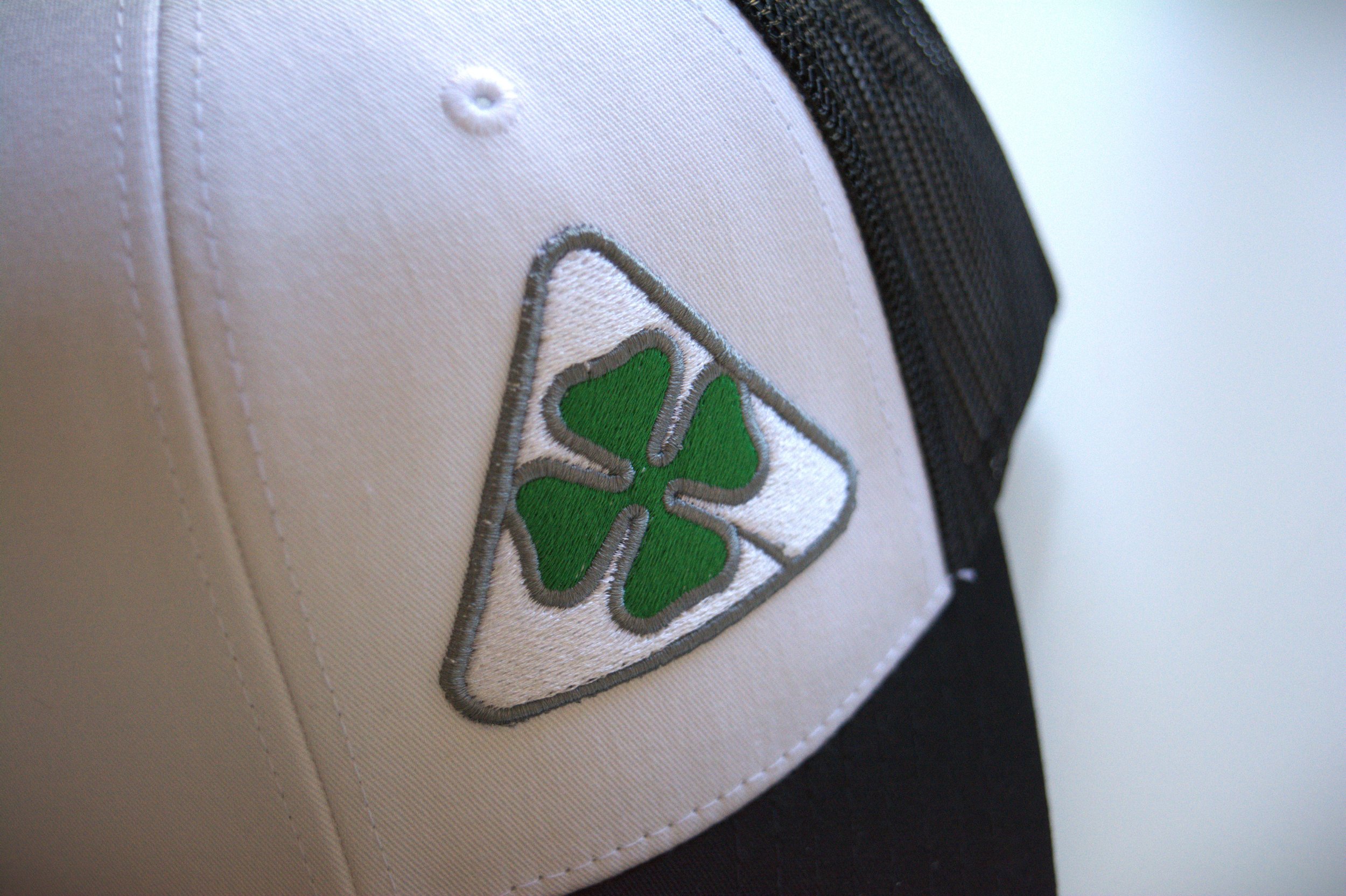 Quadrifoglio Vintage Trucker (side) 2.jpg