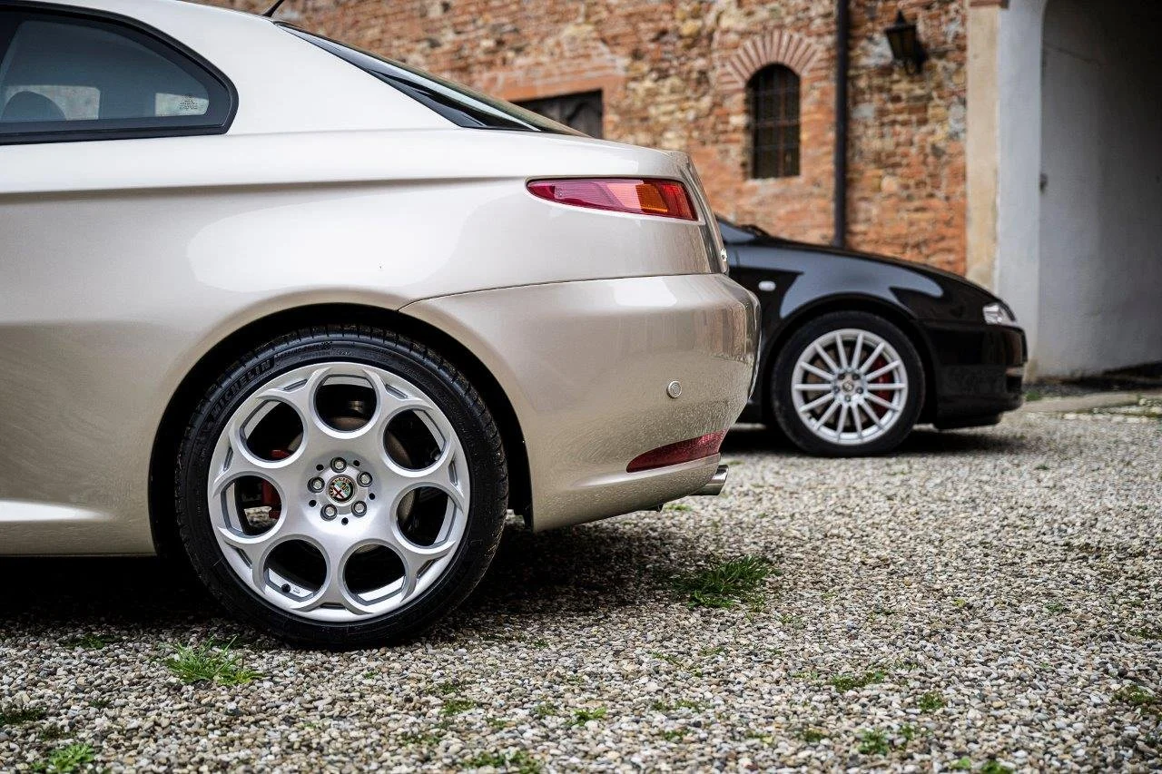 ALFA ROMEO GT: A SPORTY AND STYLISH ITALIAN CLASSIC — Alfattitude