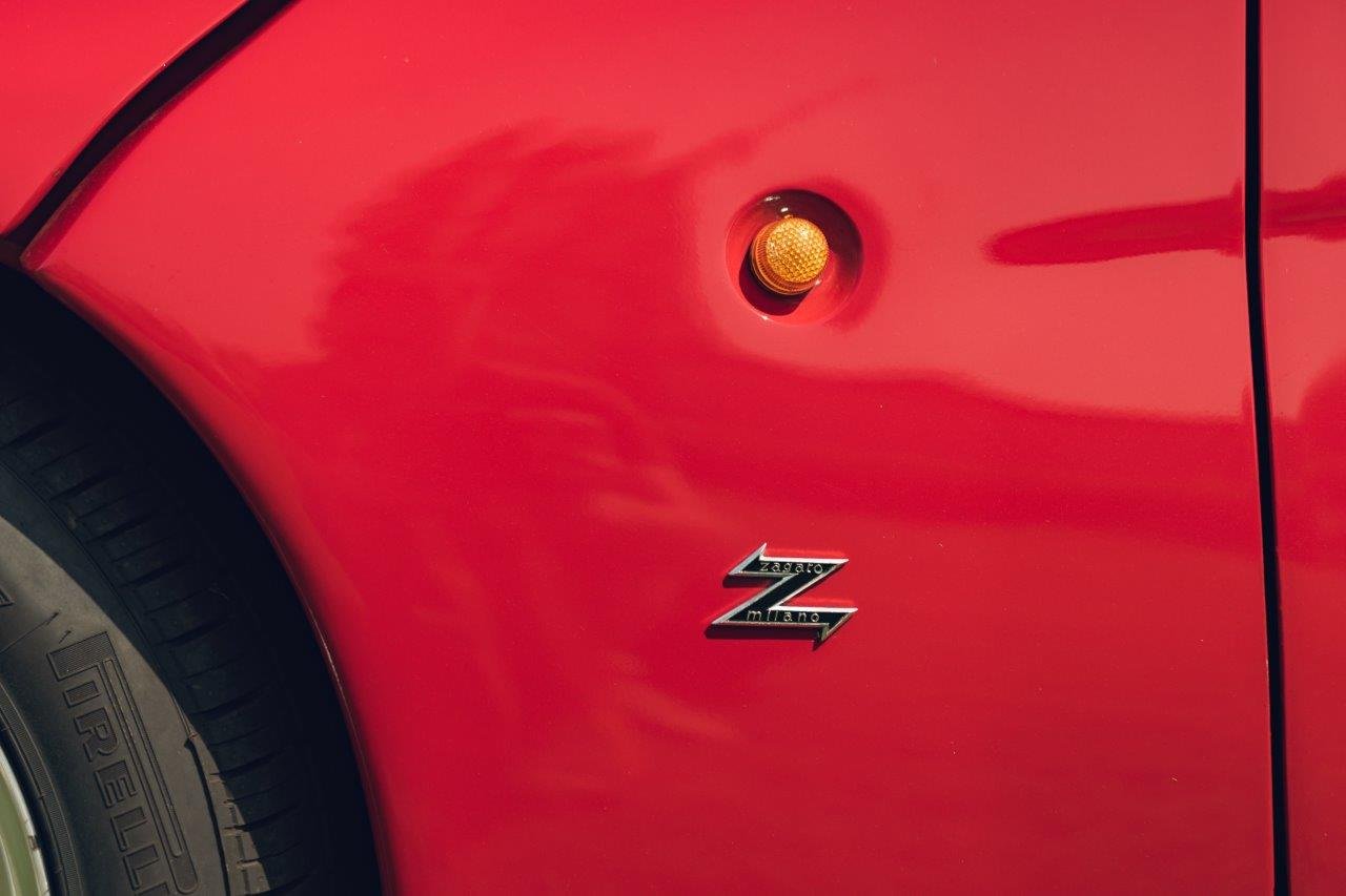Alfa Romeo SZ (14).jpg