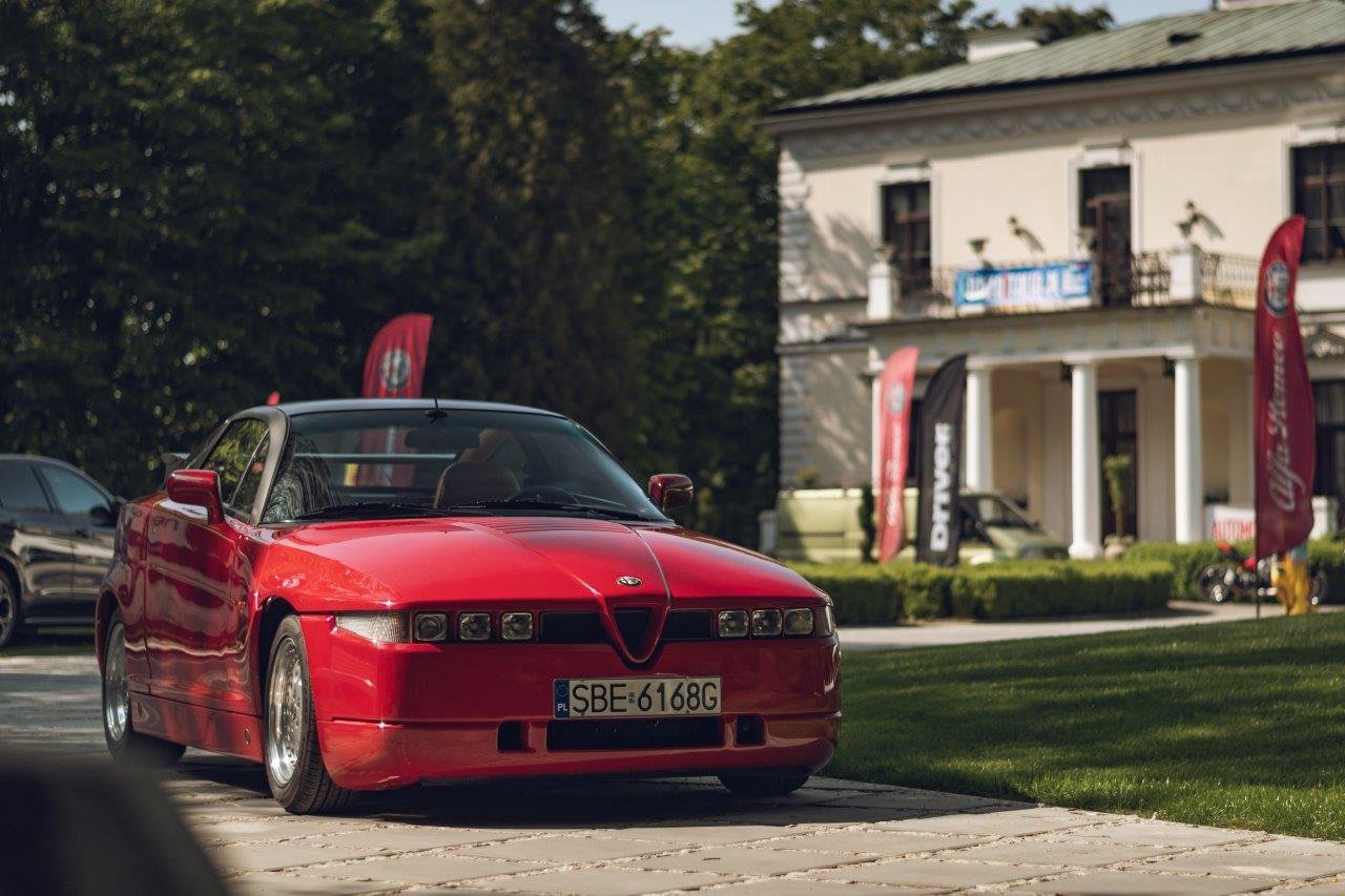 Alfa Romeo SZ (29).jpg