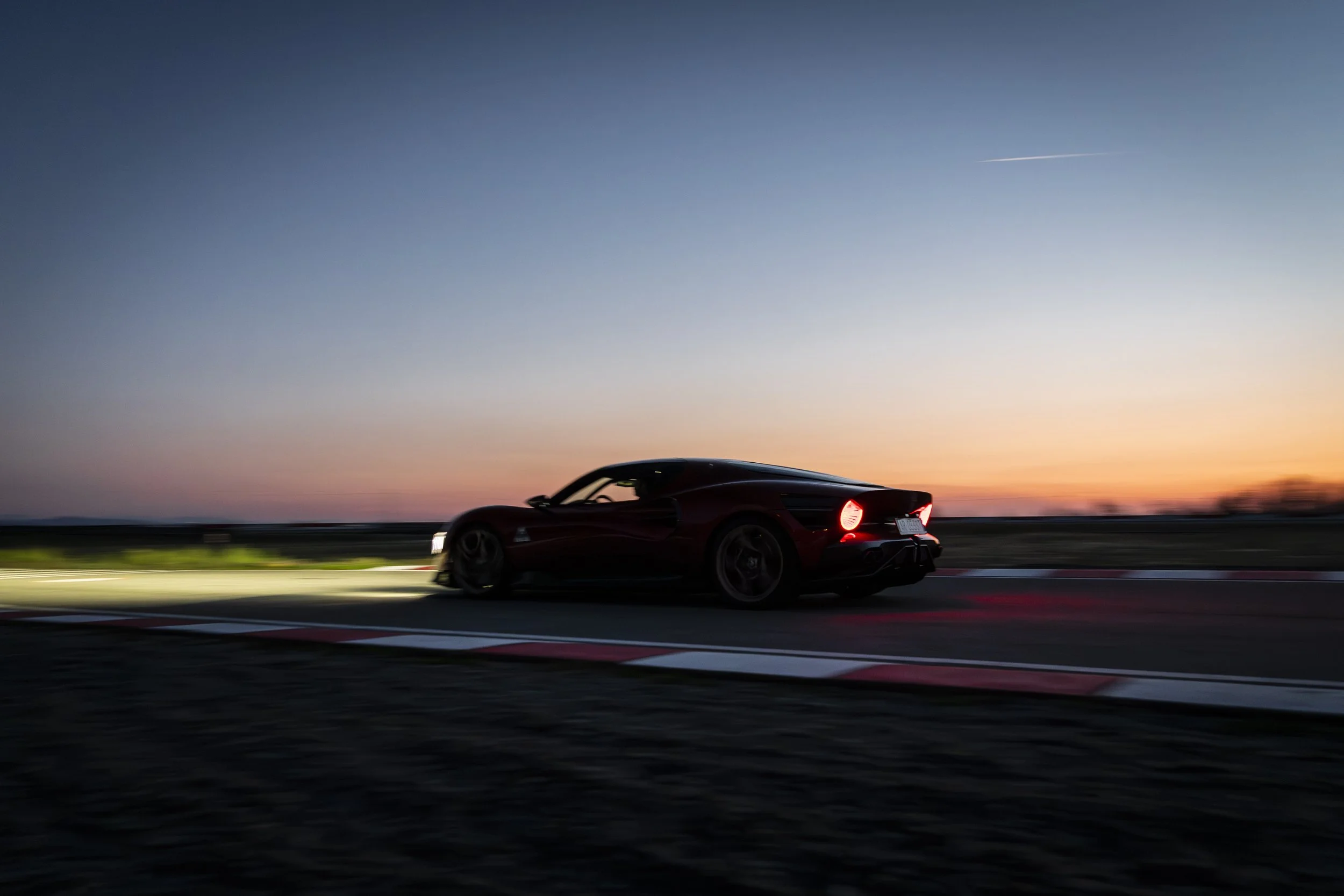 Alfa Romeo_33 Stradale (101).jpg