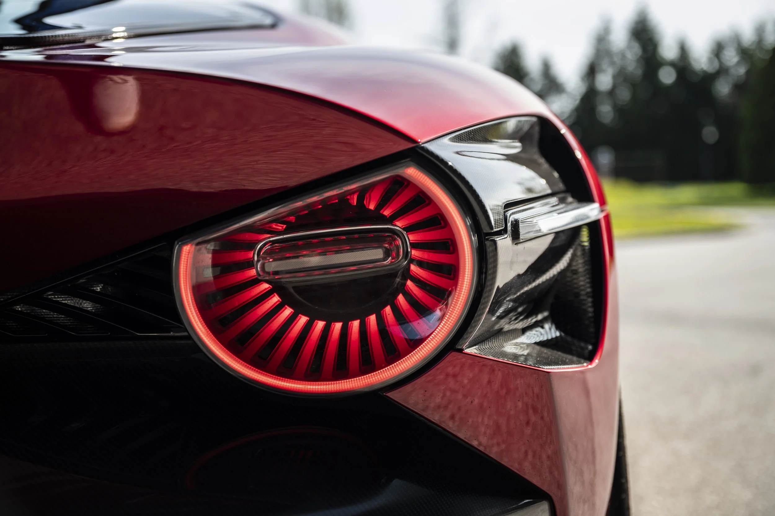 Alfa Romeo_33 Stradale (78).jpg