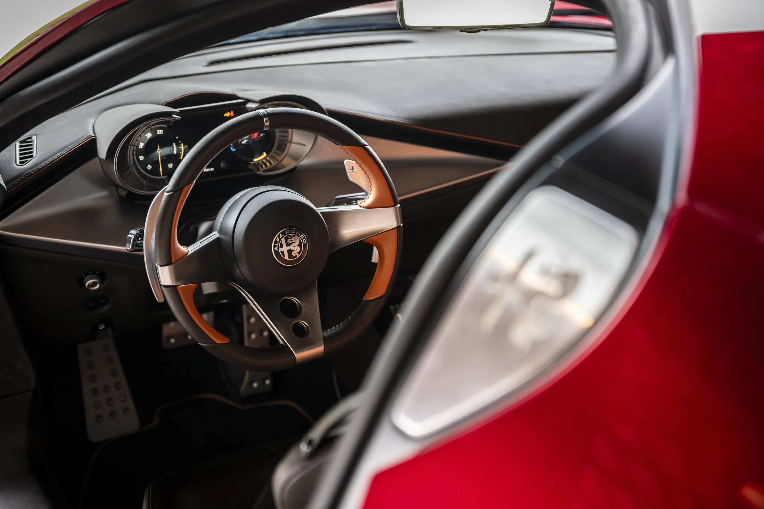 Alfa Romeo_33 Stradale (9).jpg