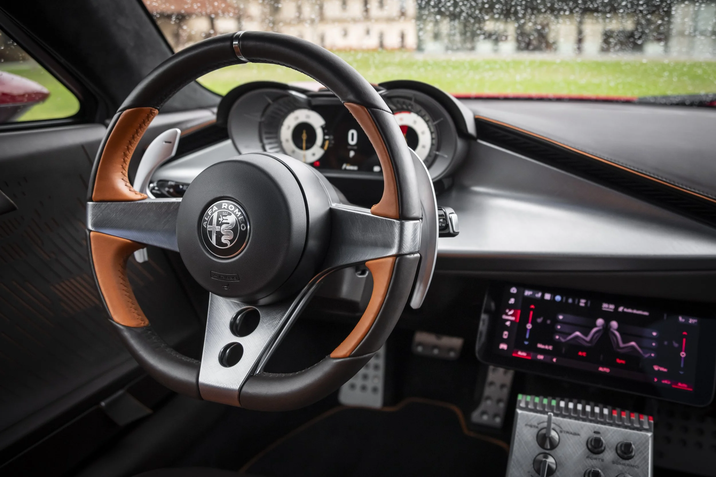 Alfa Romeo_33 Stradale (28).jpg