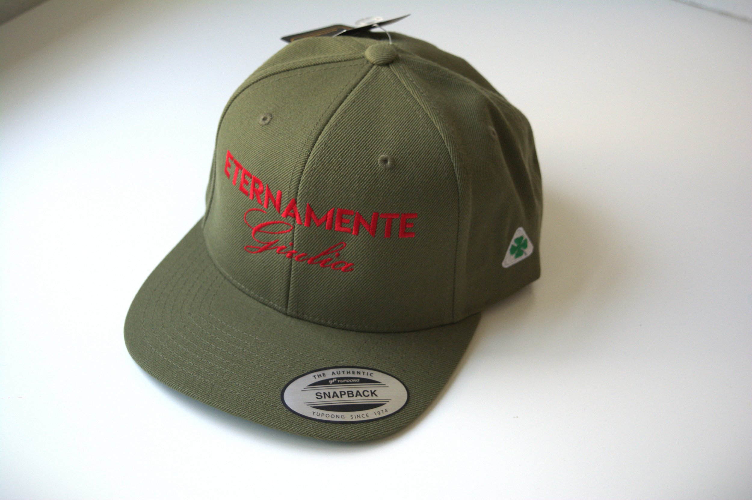 eternamente green flat.jpg