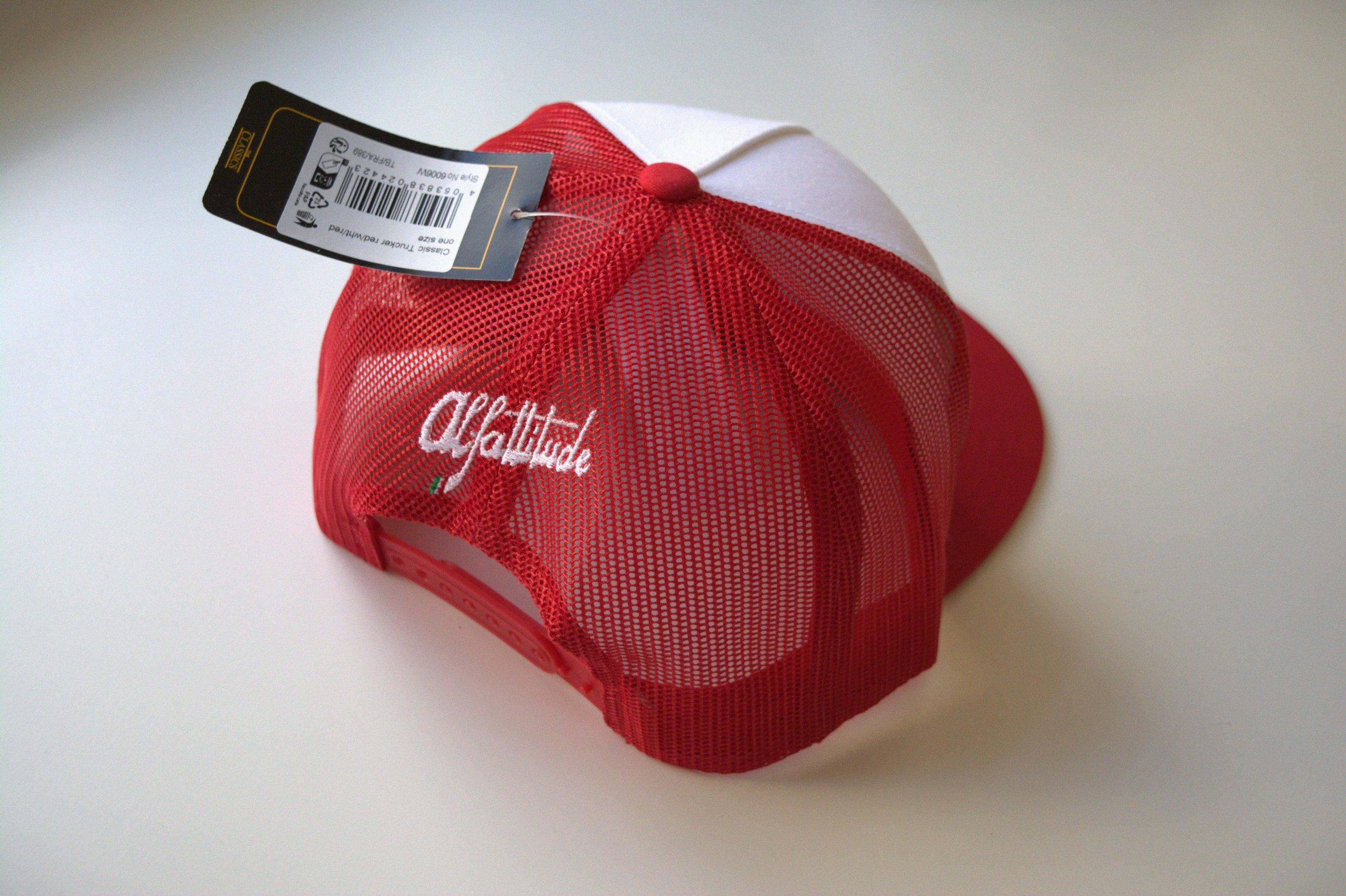 Quadrifoglio Verde Vintage Trucker (central red) 2.jpg