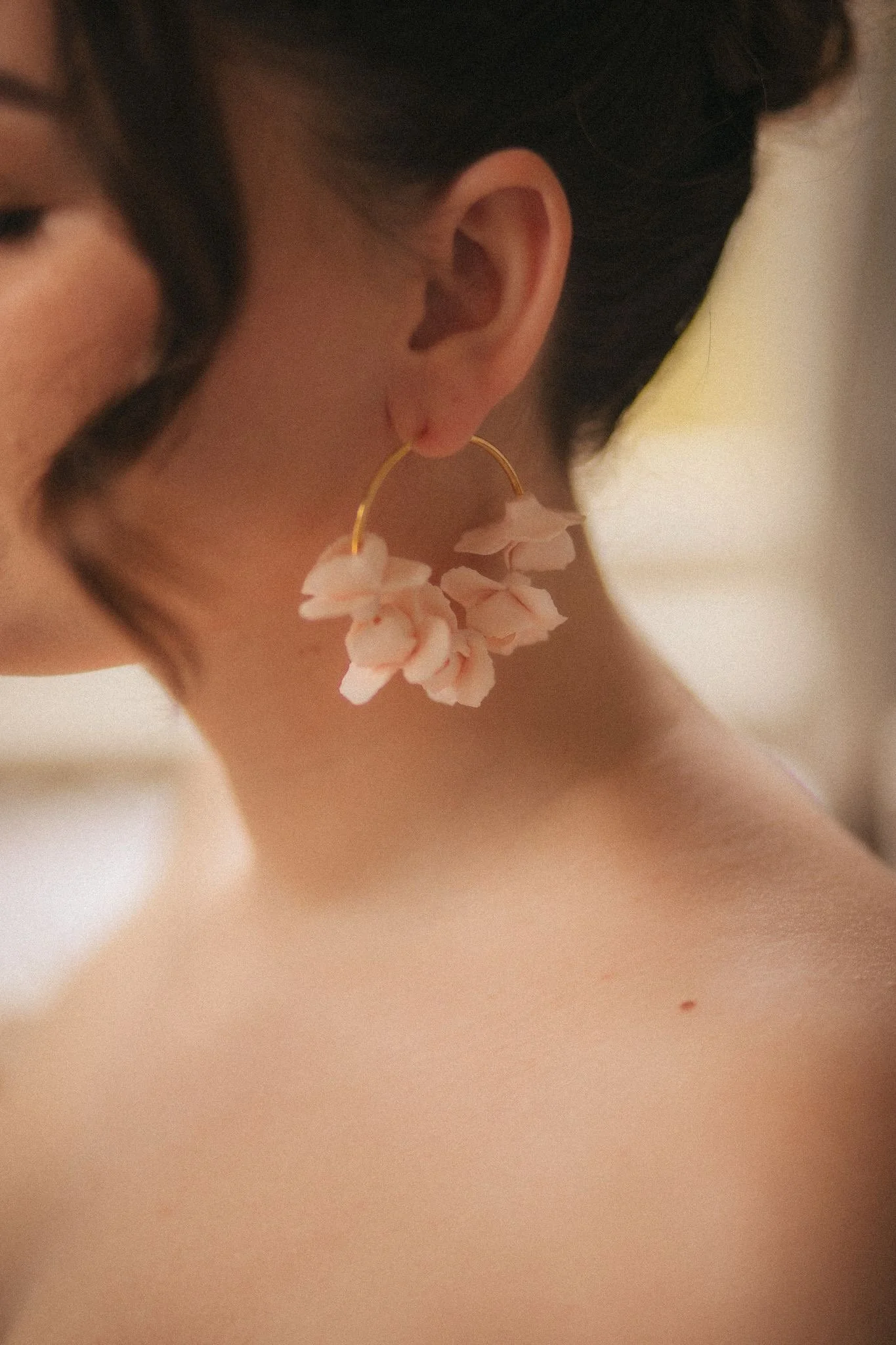 Spring Iris hoop earrings in pale green and soft peach – delicate, handcrafted floral hoops perfect for brides, bridesmaids, garden weddings, and special occasions. (Copy)