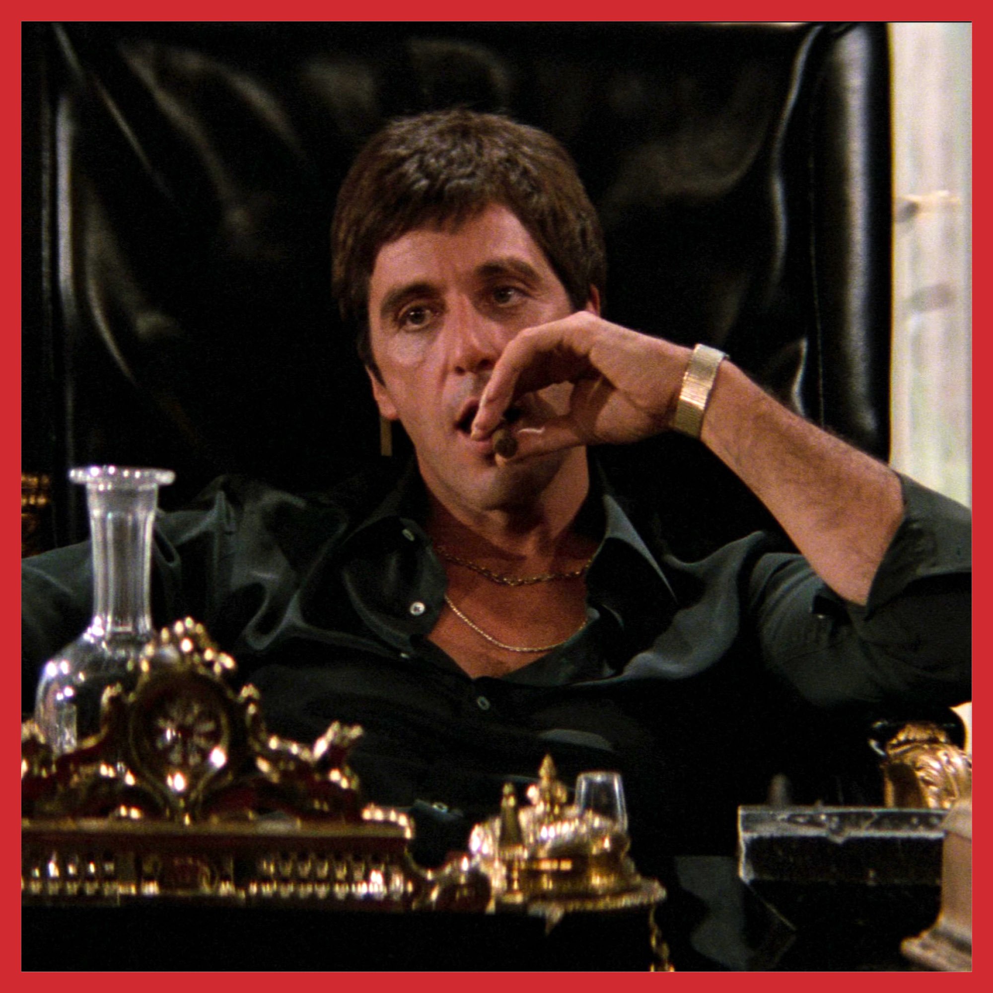 [SCARFACE💥] Entrepreneur

R&eacute;fugi&eacute; cubain sans un sou en poche, Tony Montana se retrouve en quelques mois &agrave;  la t&ecirc;te d'un empire. Portrait d'un v&eacute;ritable self-made-man.

Article complet de Yann Suty &agrave; retrouve