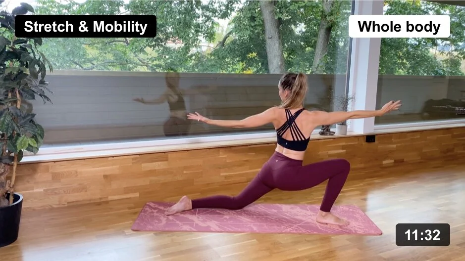 Whole body mobility 
 
A lovely stretch session where we will focus on the entire body. Avoid twisting if pregnant.
