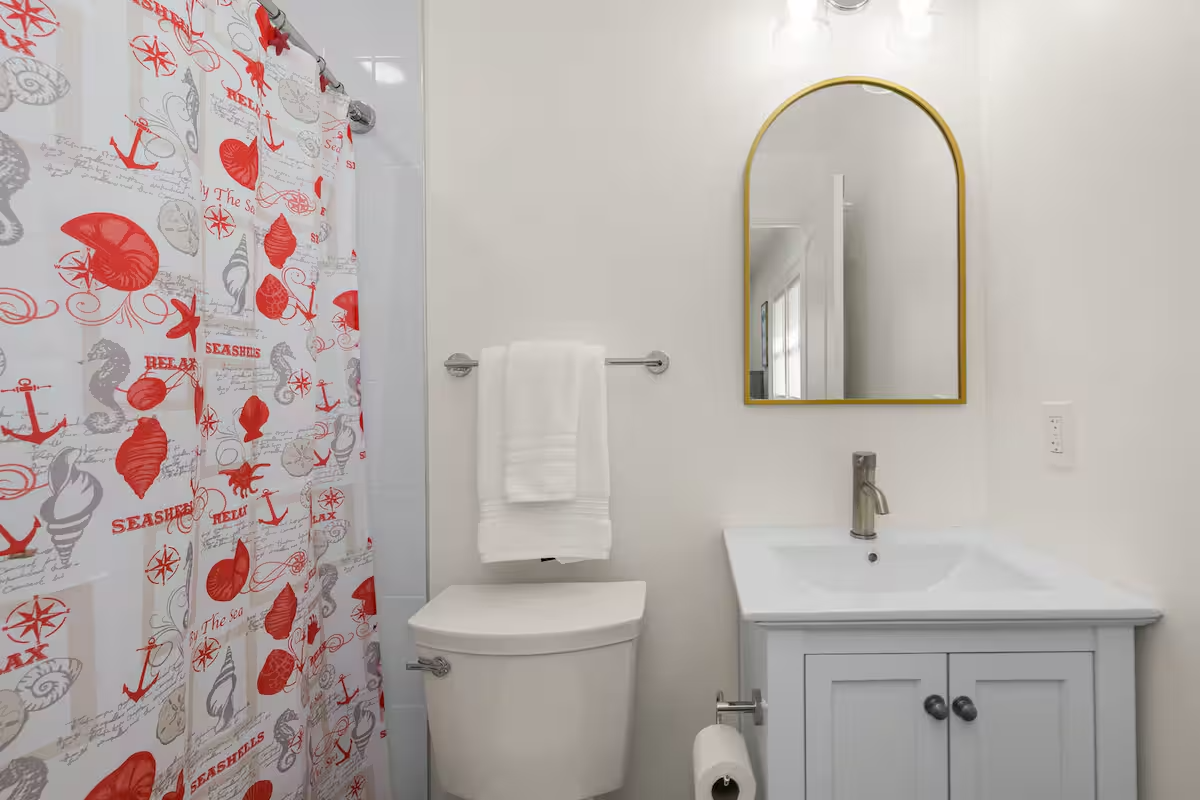 Q1 Bathroom.png