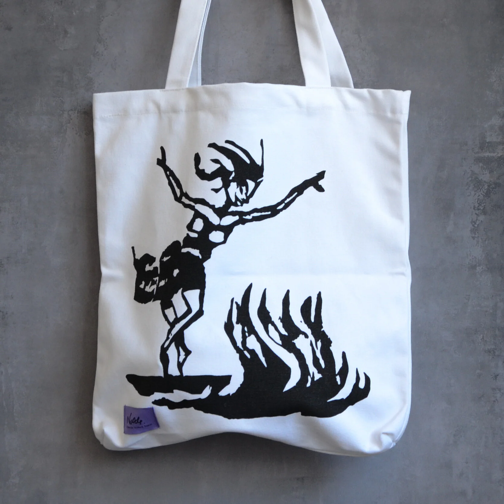 Nolde_tote_væg-2.jpg