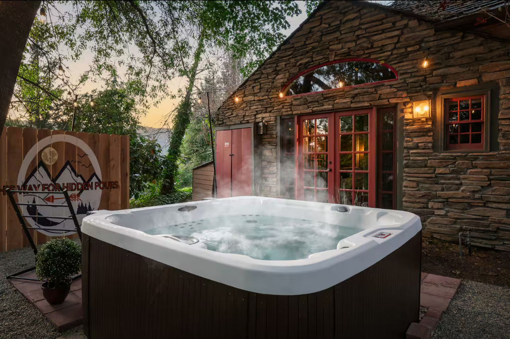 hot tub.png