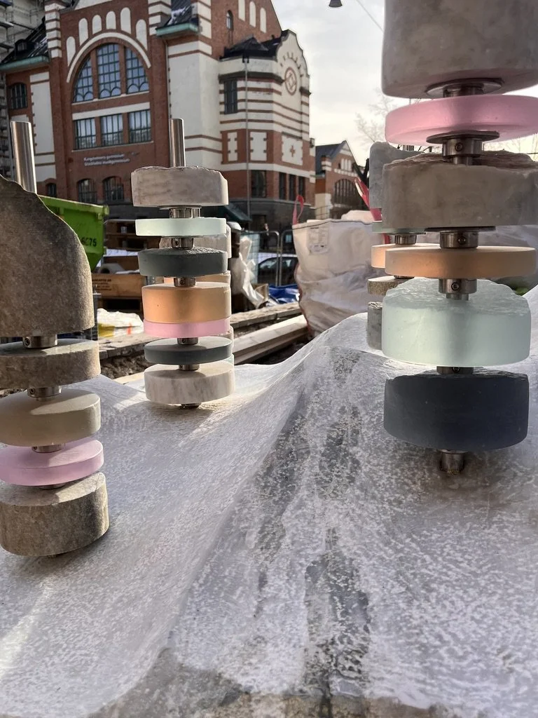närbild 2 skulptur.jpg